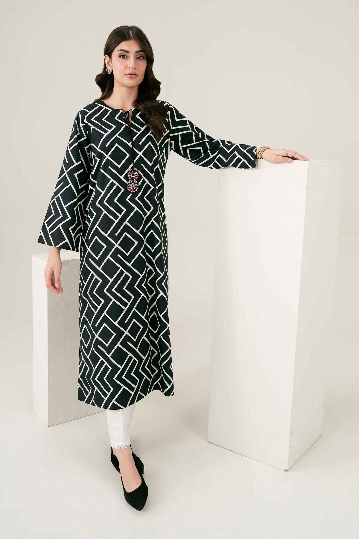 Printed Embroidered Shirt - ST1SE-PRET26WV1-2