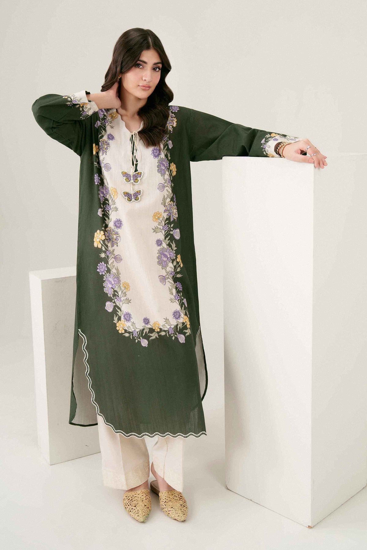 Printed Embroidered Shirt - ST1SE-PRET26WV1-6
