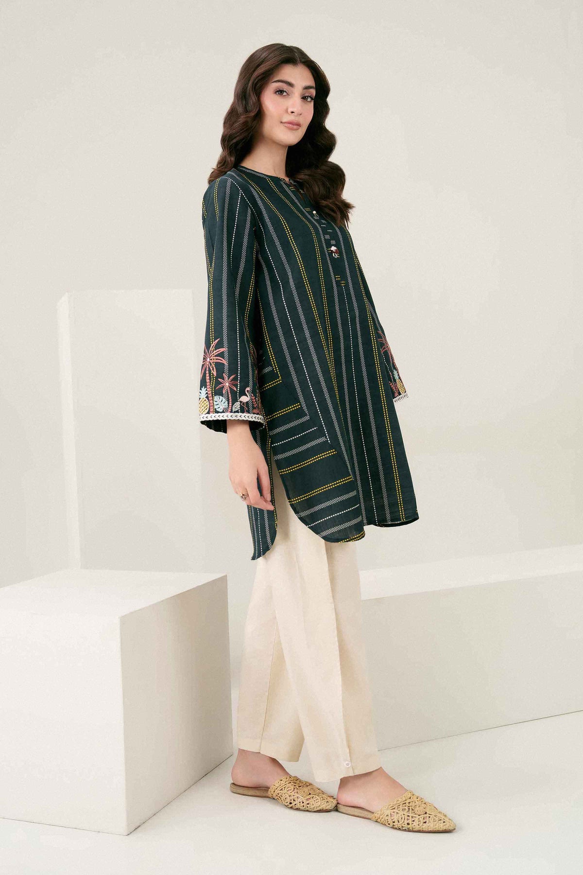Printed Embroidered Shirt - ST1SE-PRET26WV2-12