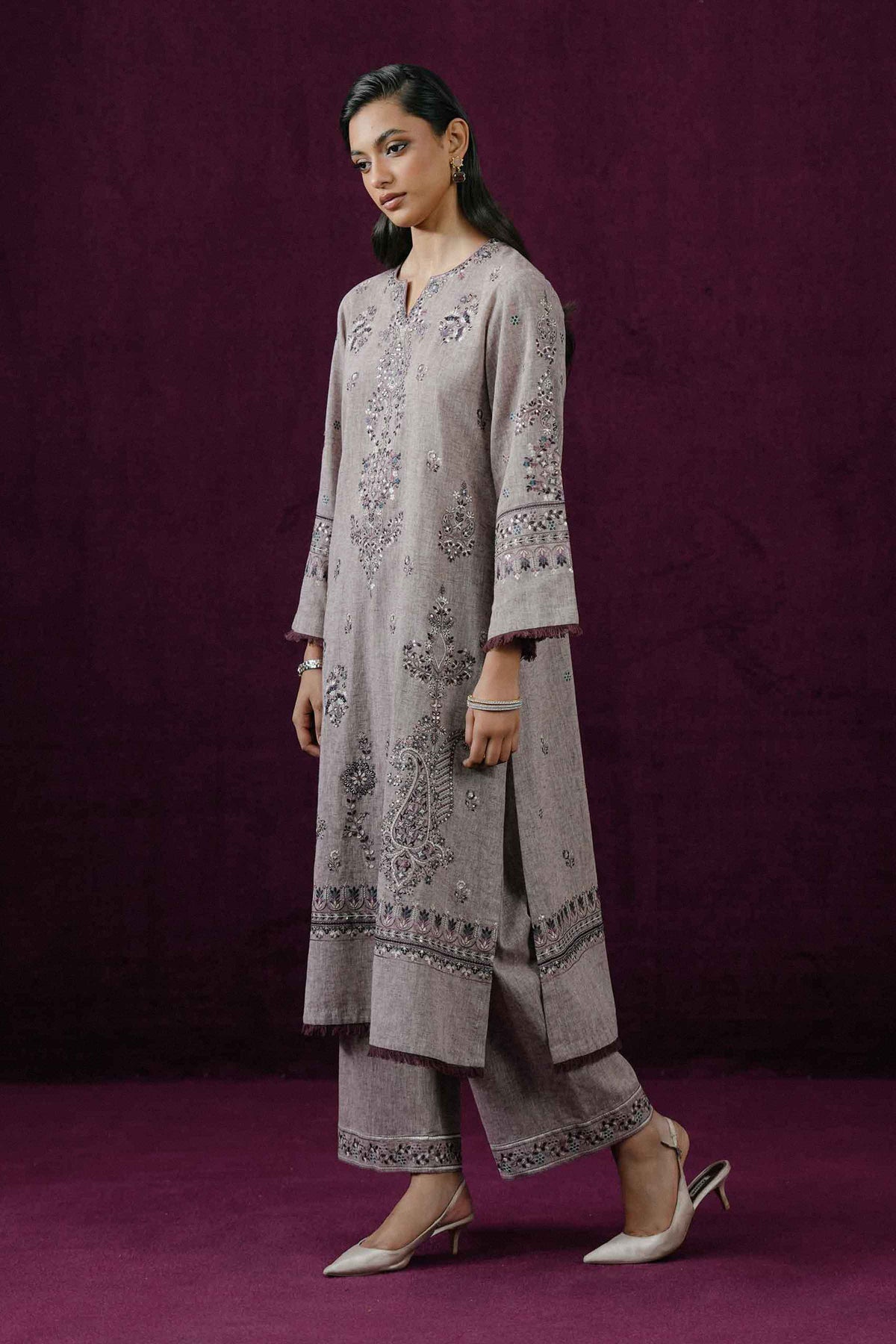 2 PIECE - EMBROIDERED SUIT - ST2PE-BOUT26WV2-15