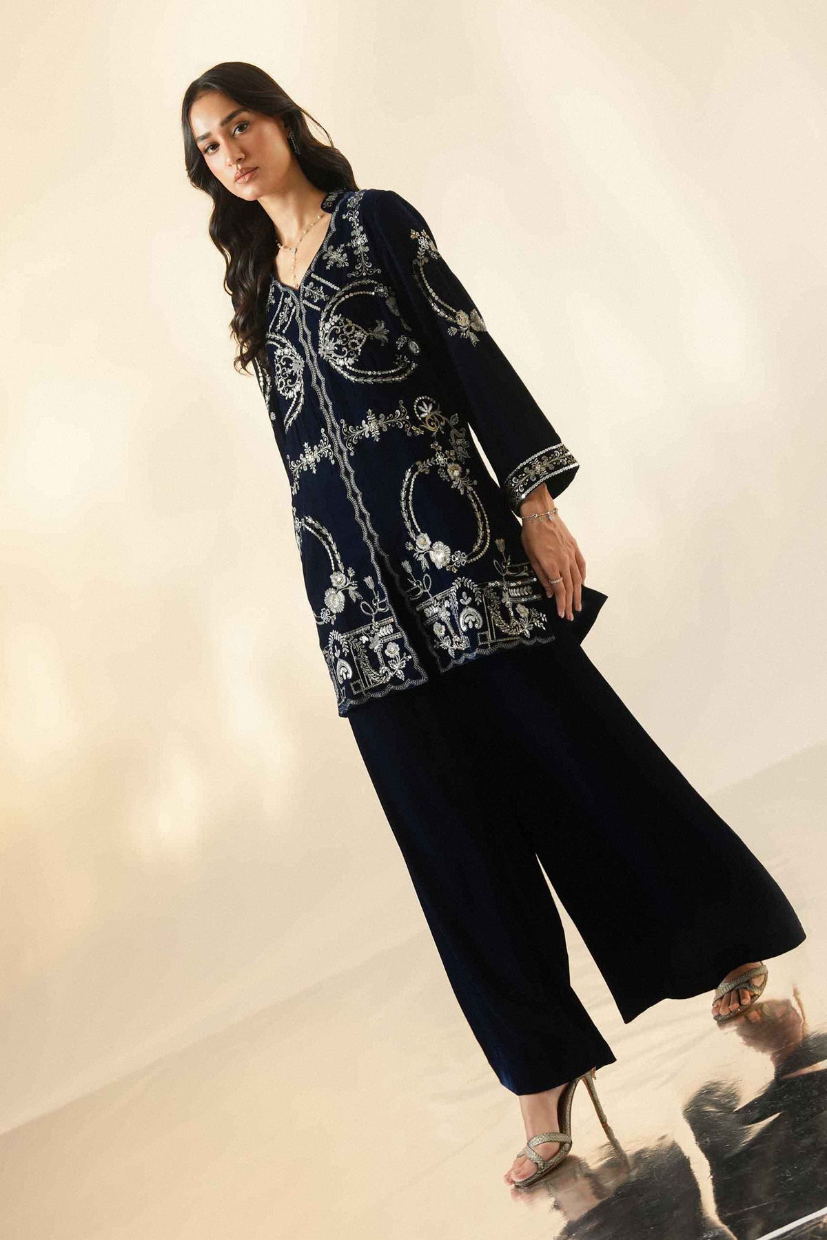 2 Piece - Embroidered Suit - ST2STE-LUXE26WV1-2