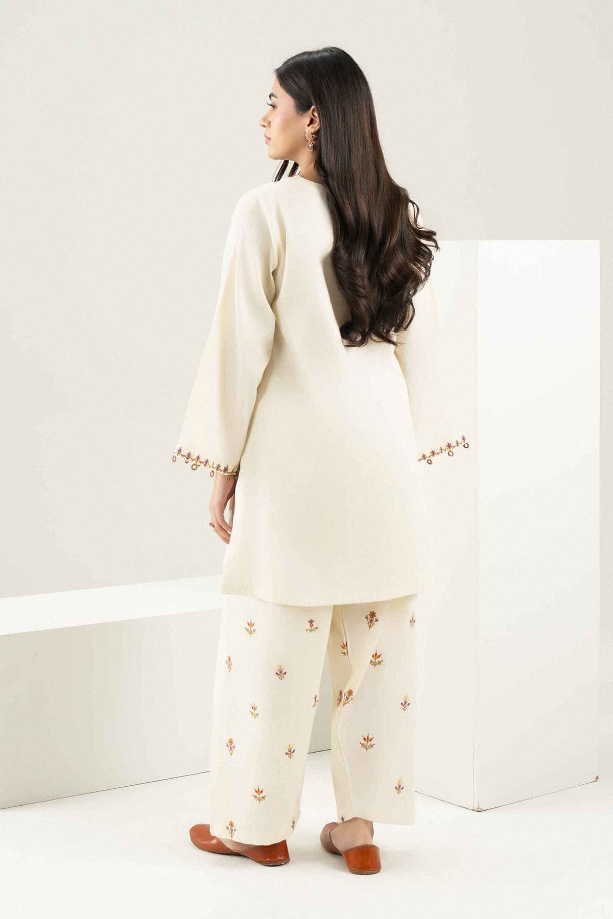 2 Piece - Embroidered Suit - ST2STE-PRET26WV2-31