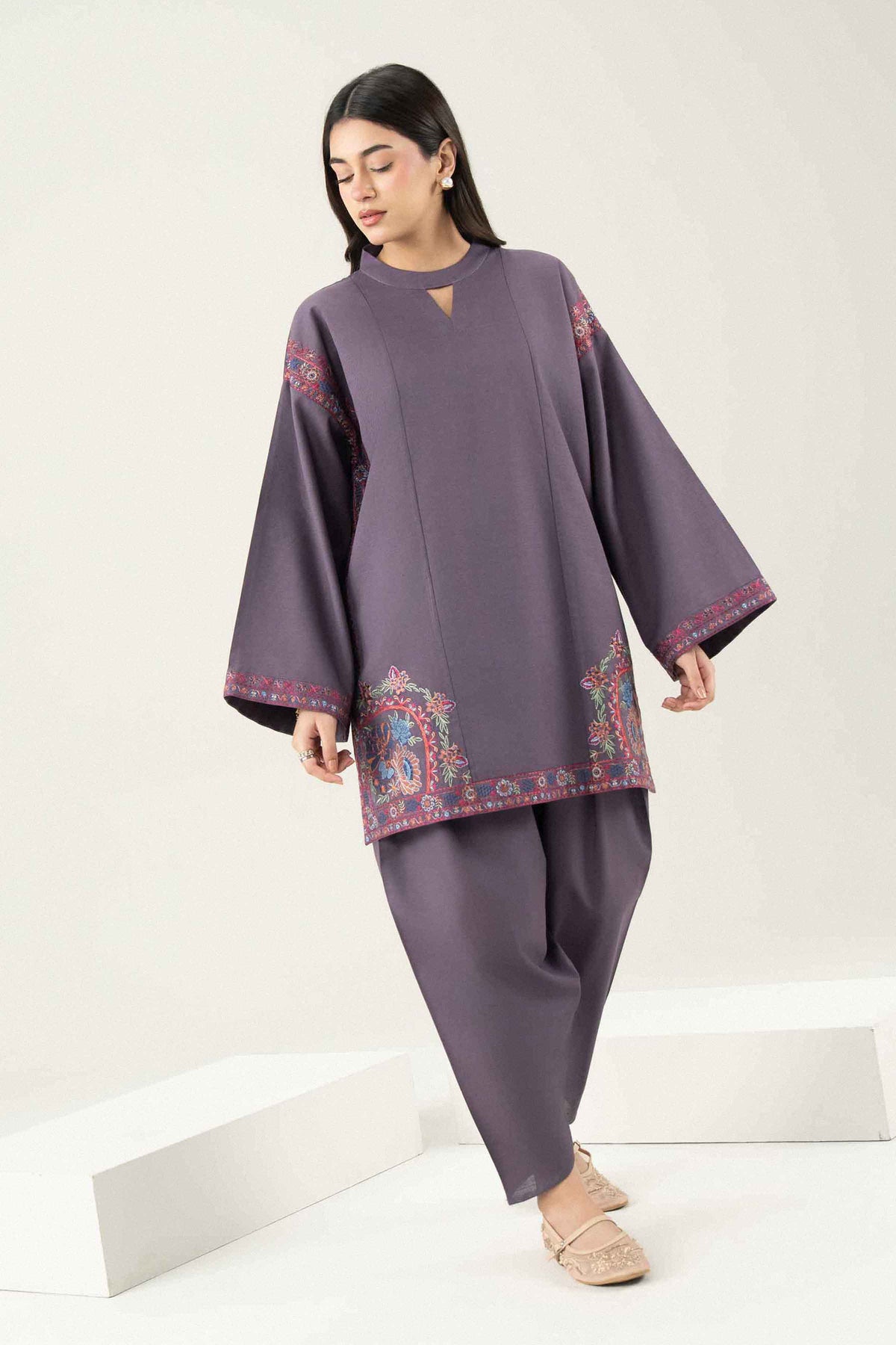 2 Piece - Embroidered Suit - ST2STE-PRET26WV2-52
