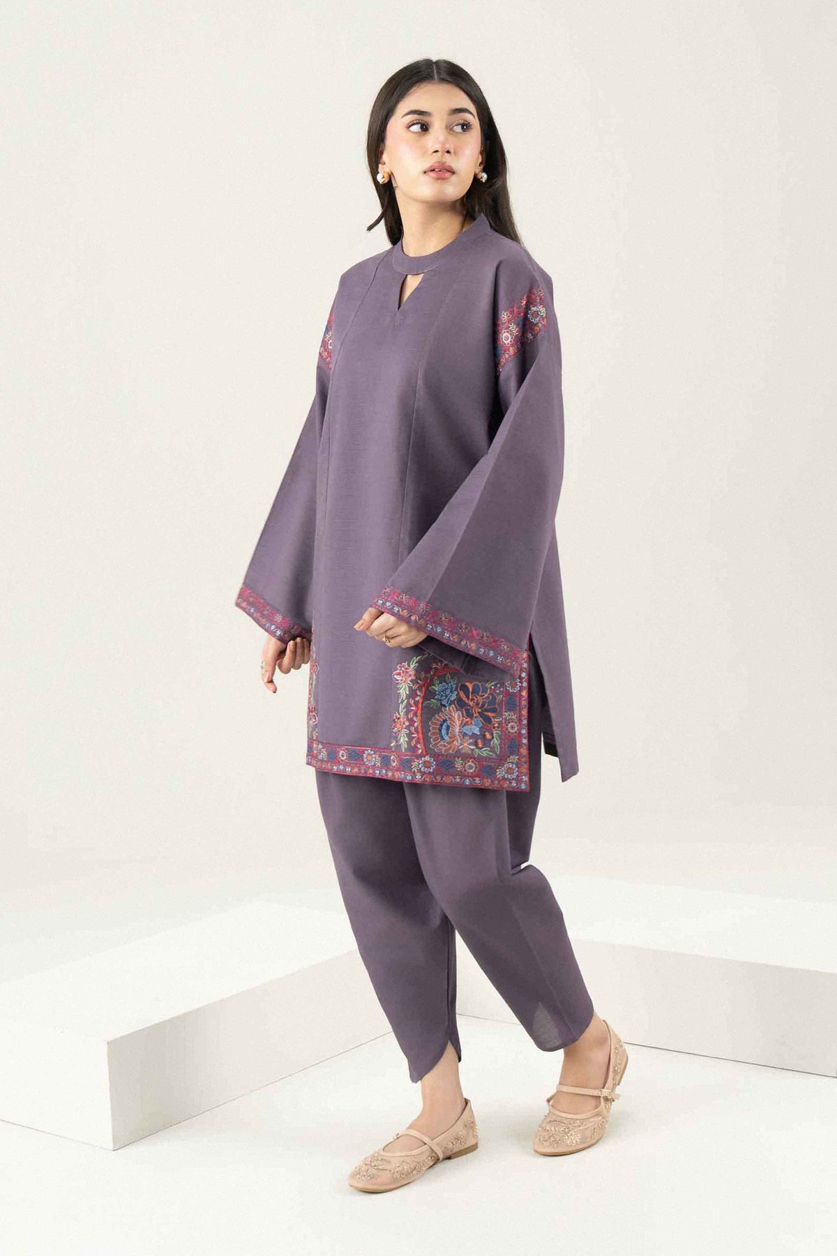 2 Piece - Embroidered Suit - ST2STE-PRET26WV2-52