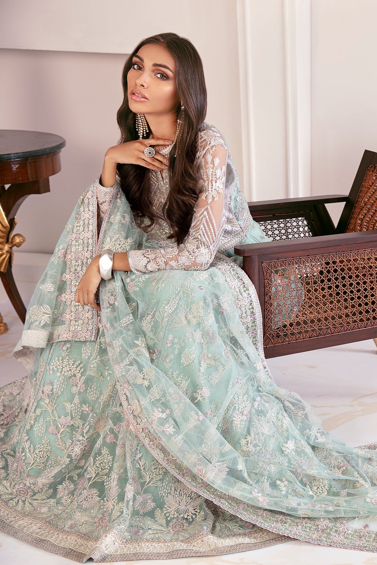 EMBROIDERED NET CH08-10 STITCHED