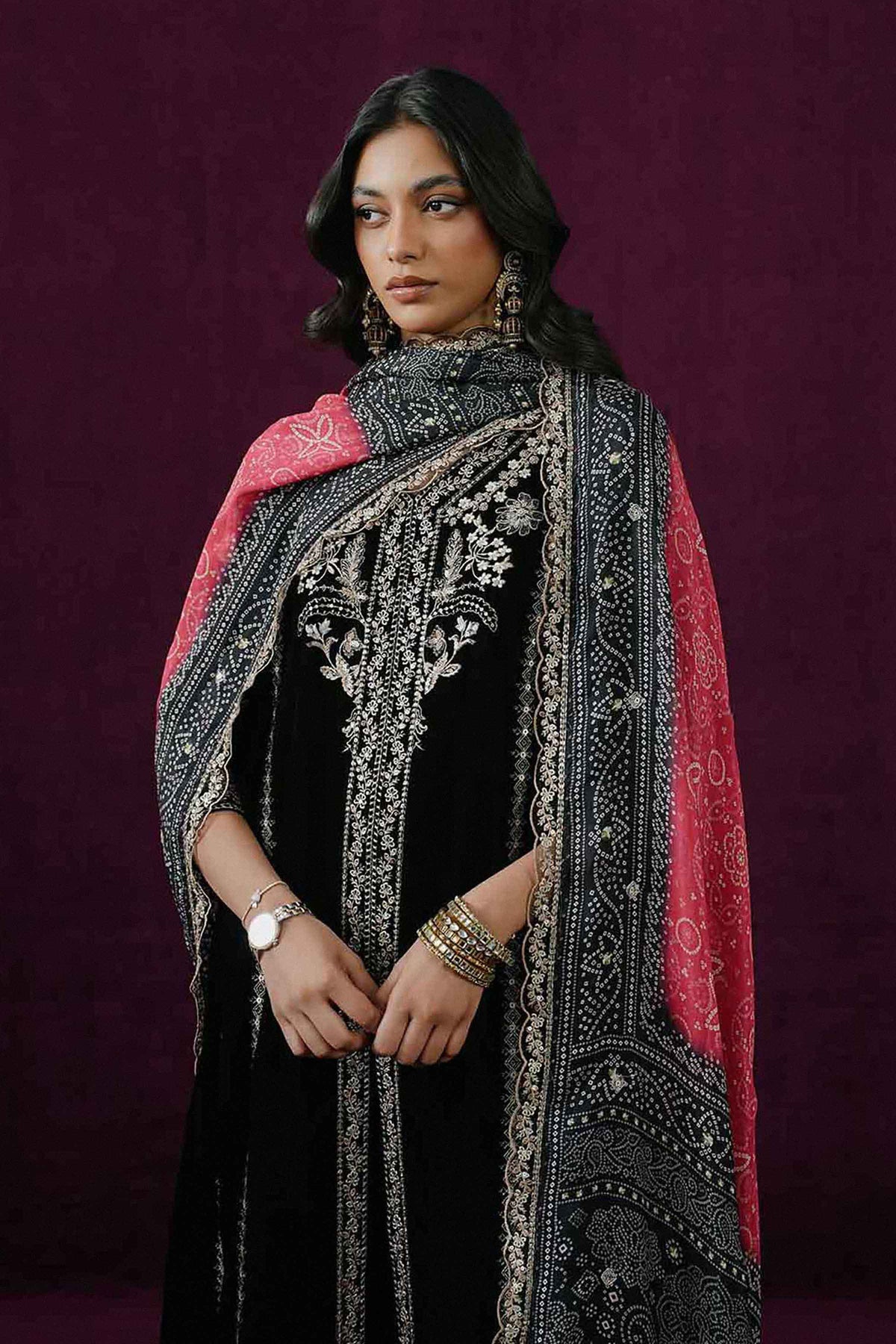 3 PIECE - EMBROIDERED SUIT - ST3PE-BOUT26WV2-28