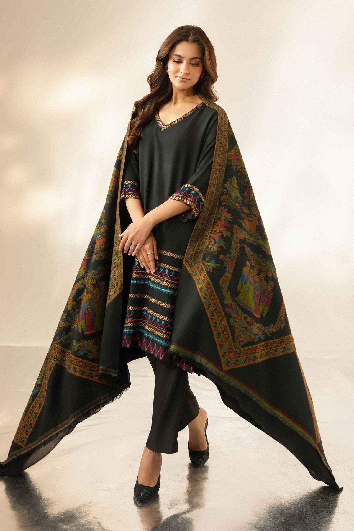 3 Piece - Embroidered Suit - ST3PE-LUXE26WV1-10