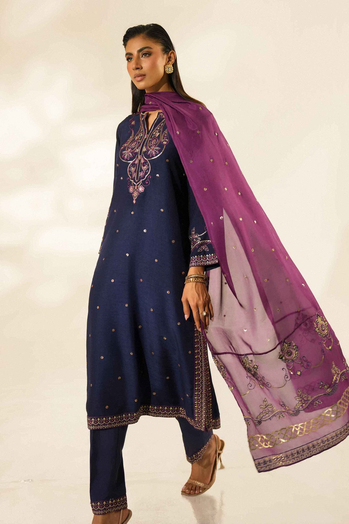 3 Piece - Embroidered Suit - ST3PE-LUXE26WV2-25