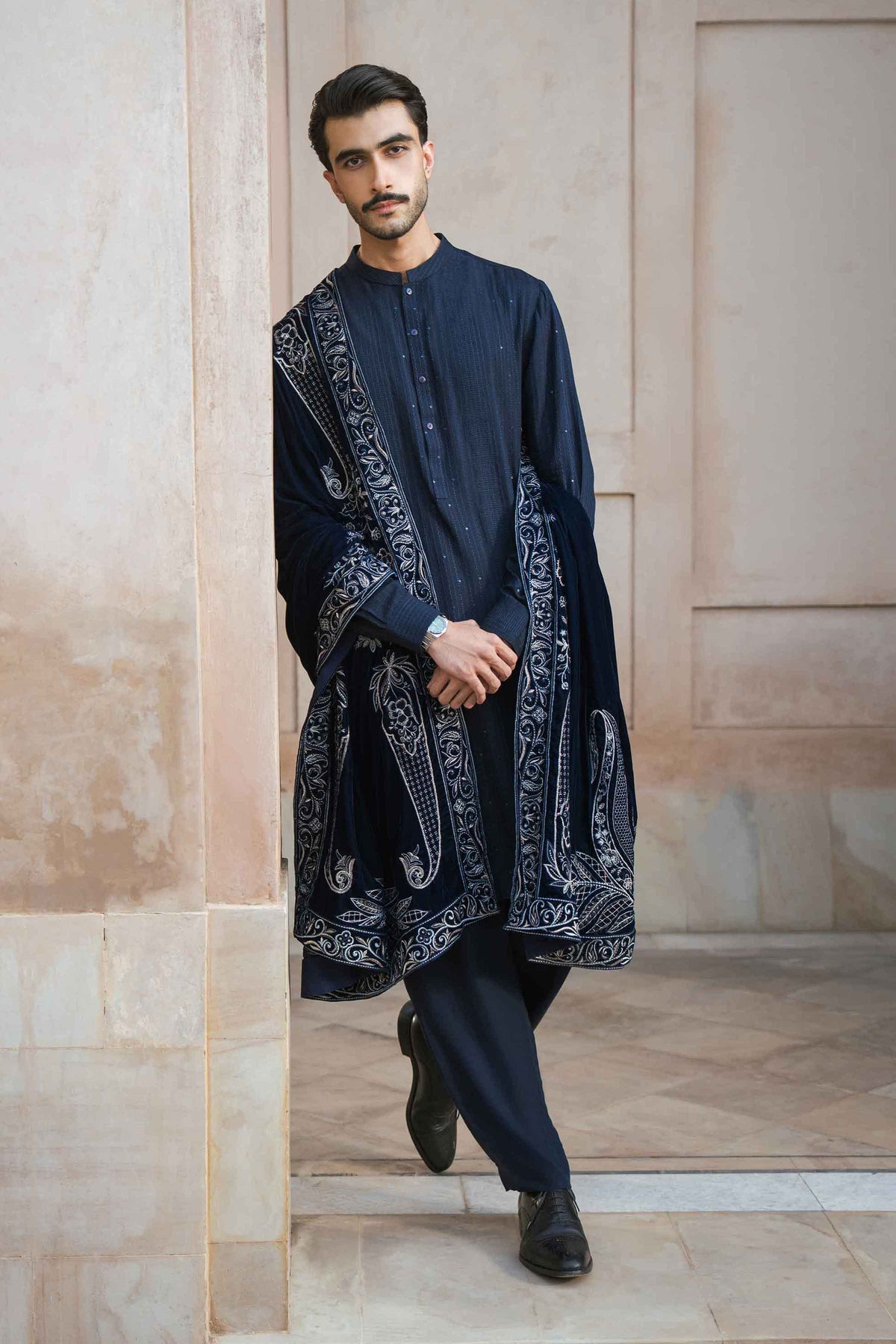 Embroidered Shawl - ST3PE-NAQ26WV1-9 A