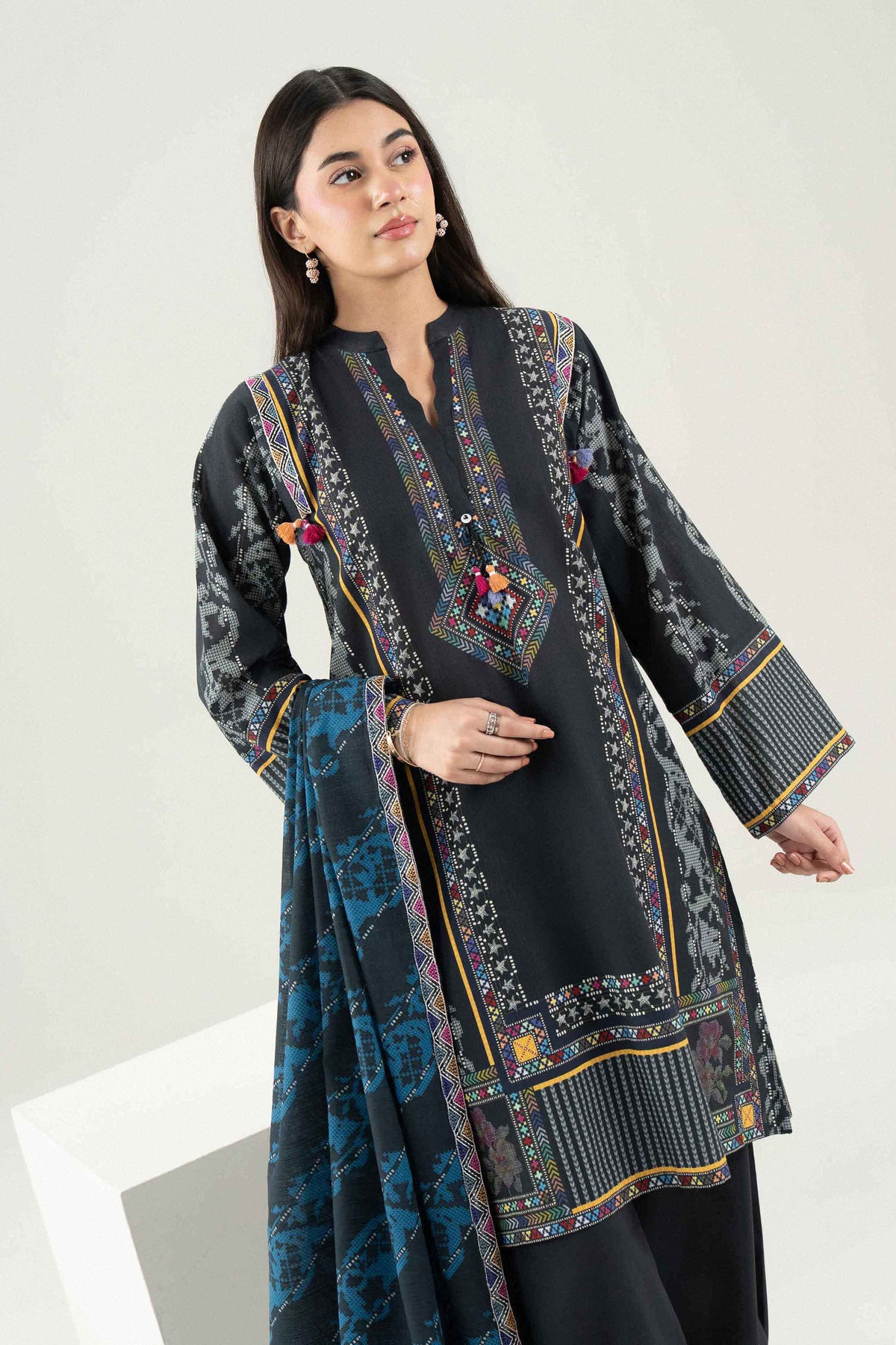 3 Piece - Printed Embroidered Suit - ST3PE-PRET26WV1-3
