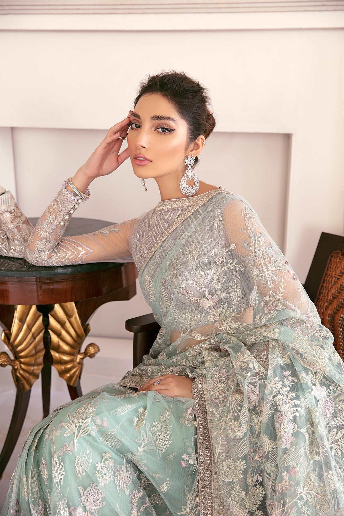 EMBROIDERED NET CH08-10 STITCHED
