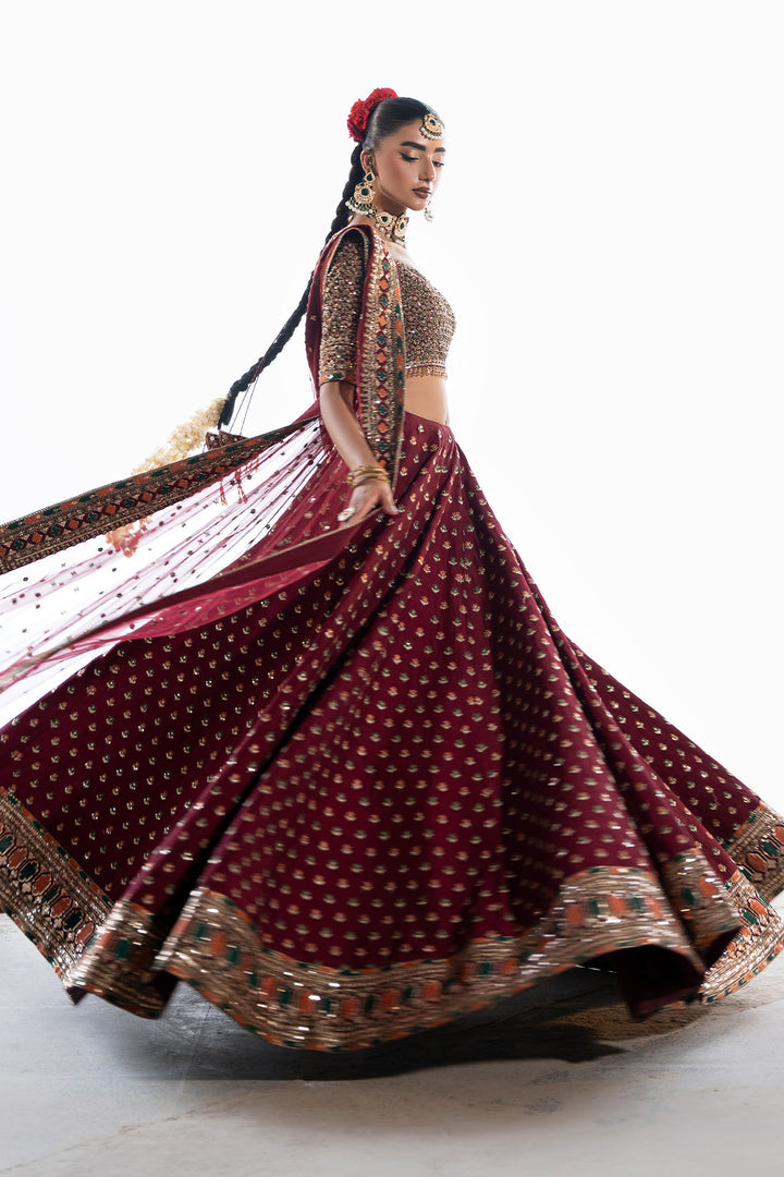 Mina Kashif – Saama Style
