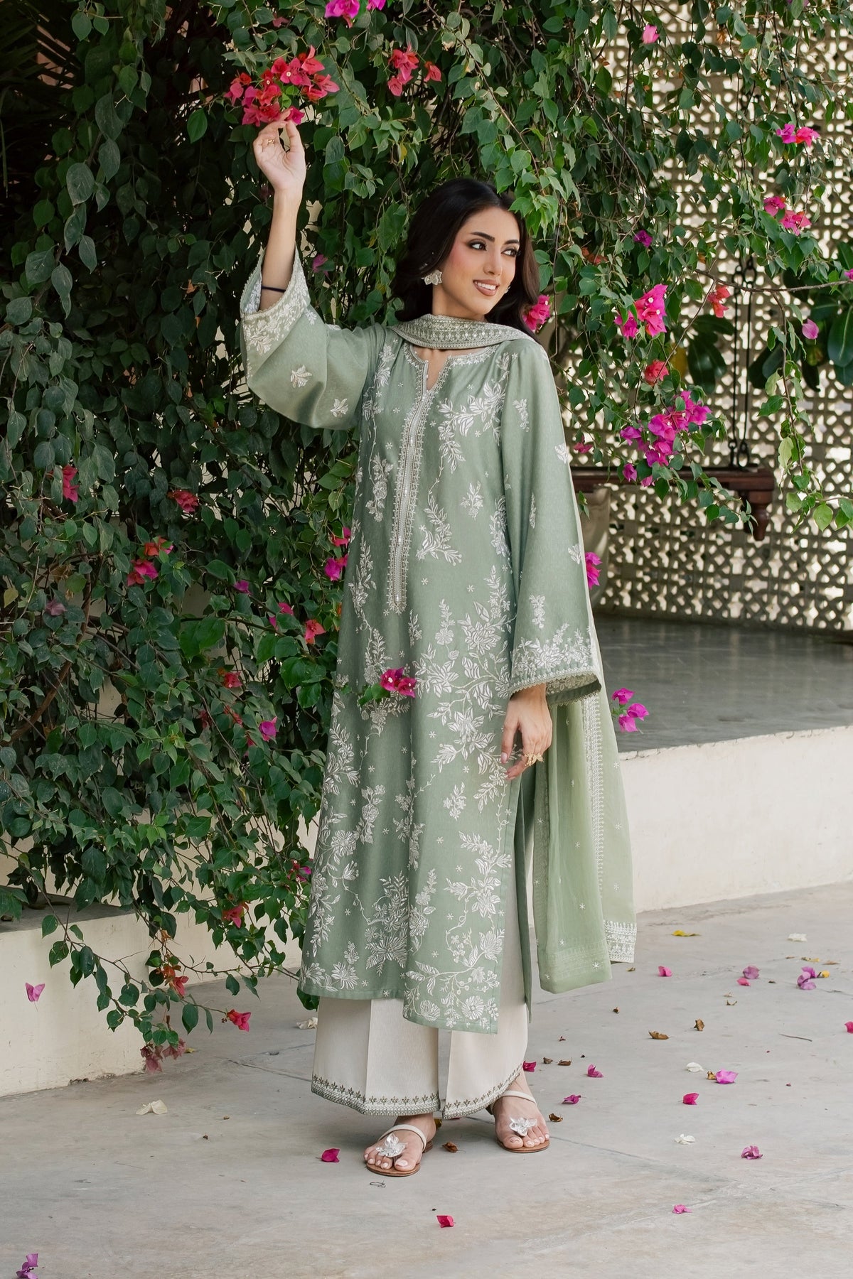 Sage Riha 3Pc - Embroidered Karandi Pret