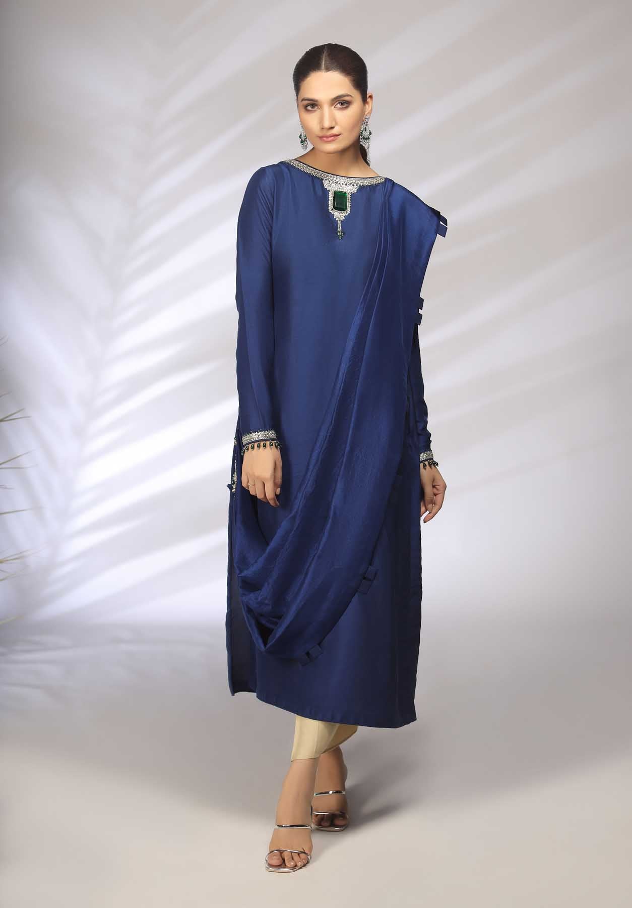 https://cdn.shopify.com/s/files/1/0412/9311/9639/products/Saha_43c199f7-53b7-476f-a173-76229ec8b410.jpg?v=1755496638