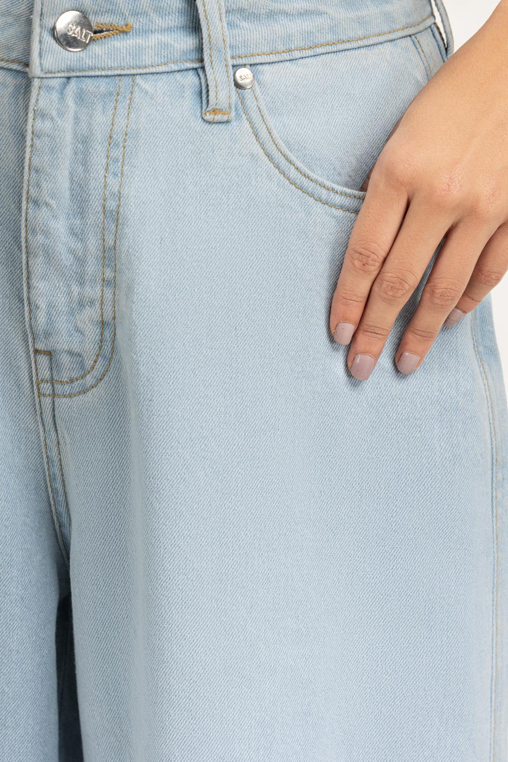 Wide Leg Fit Jeans