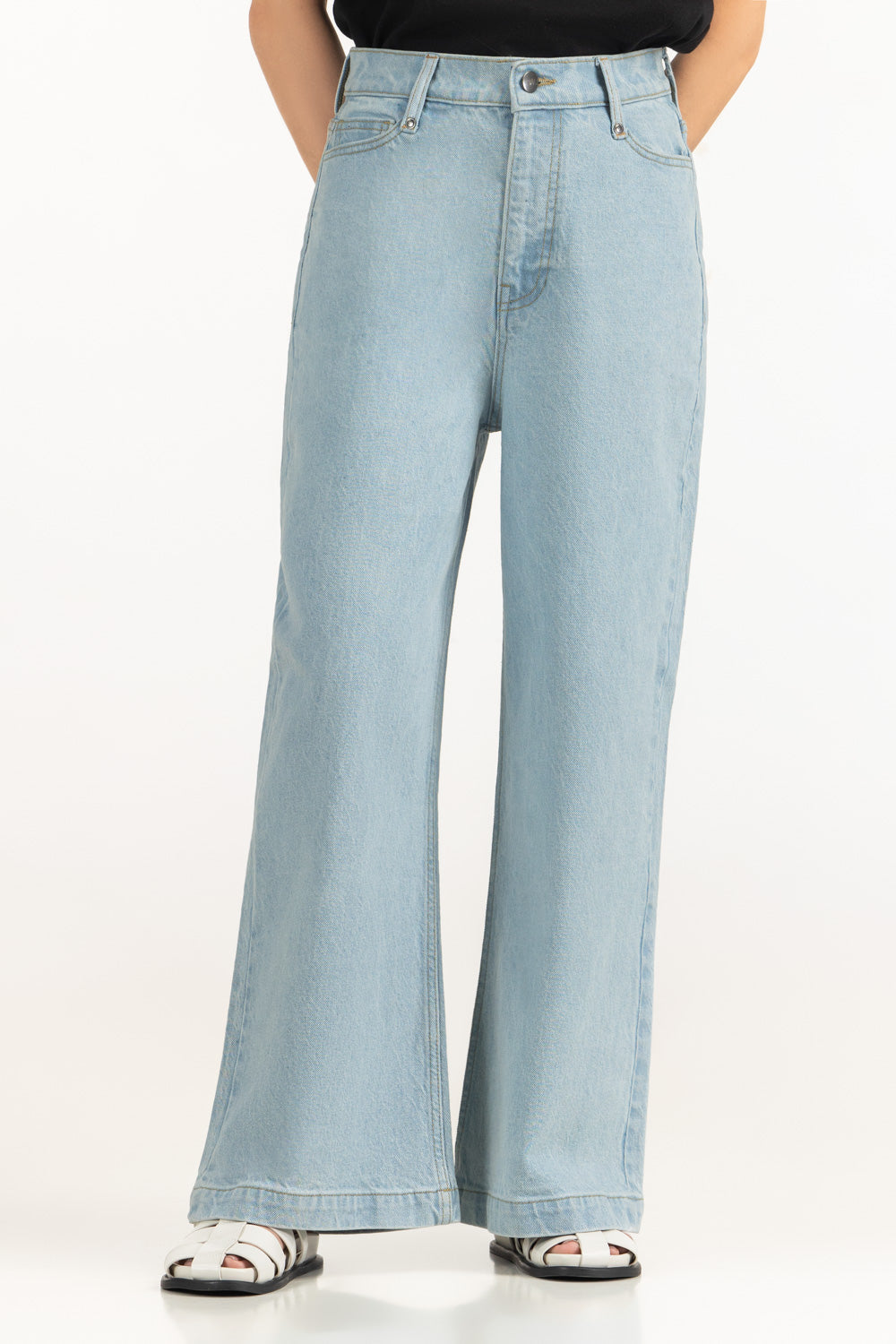 Wide Leg Fit Jeans