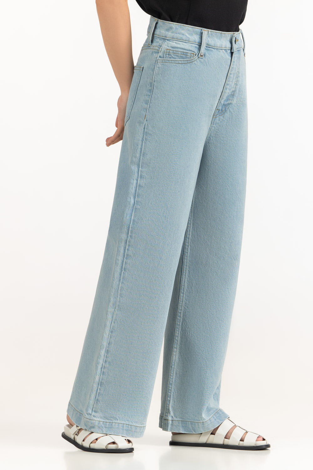 Wide Leg Fit Jeans