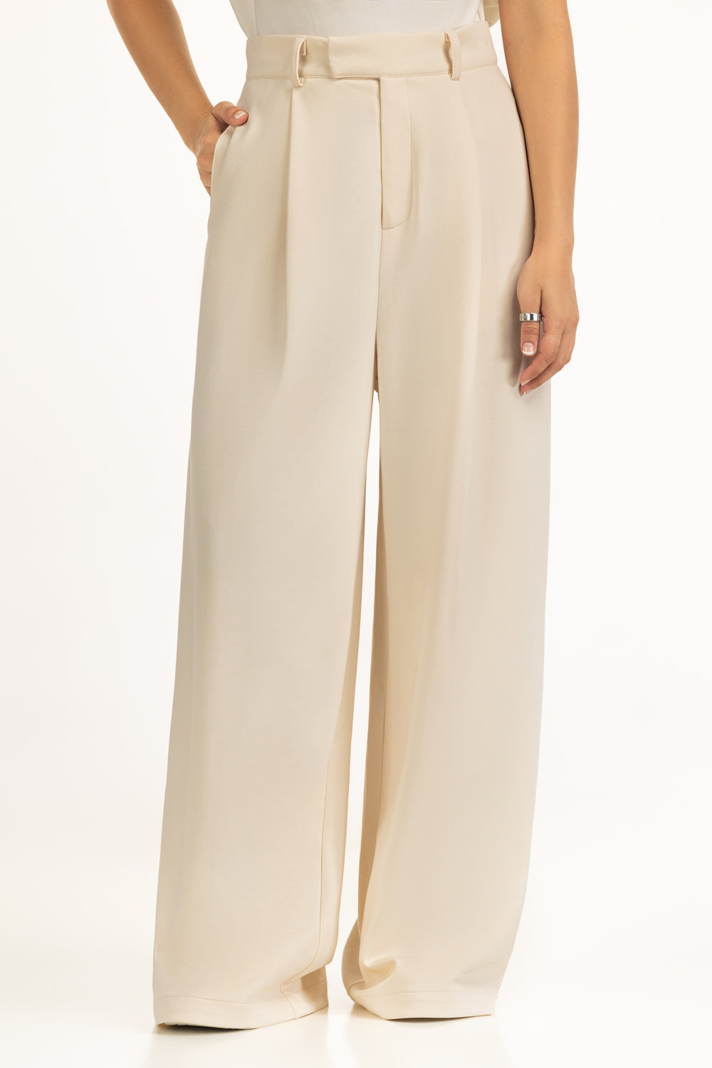 Wide Leg Fit Pant