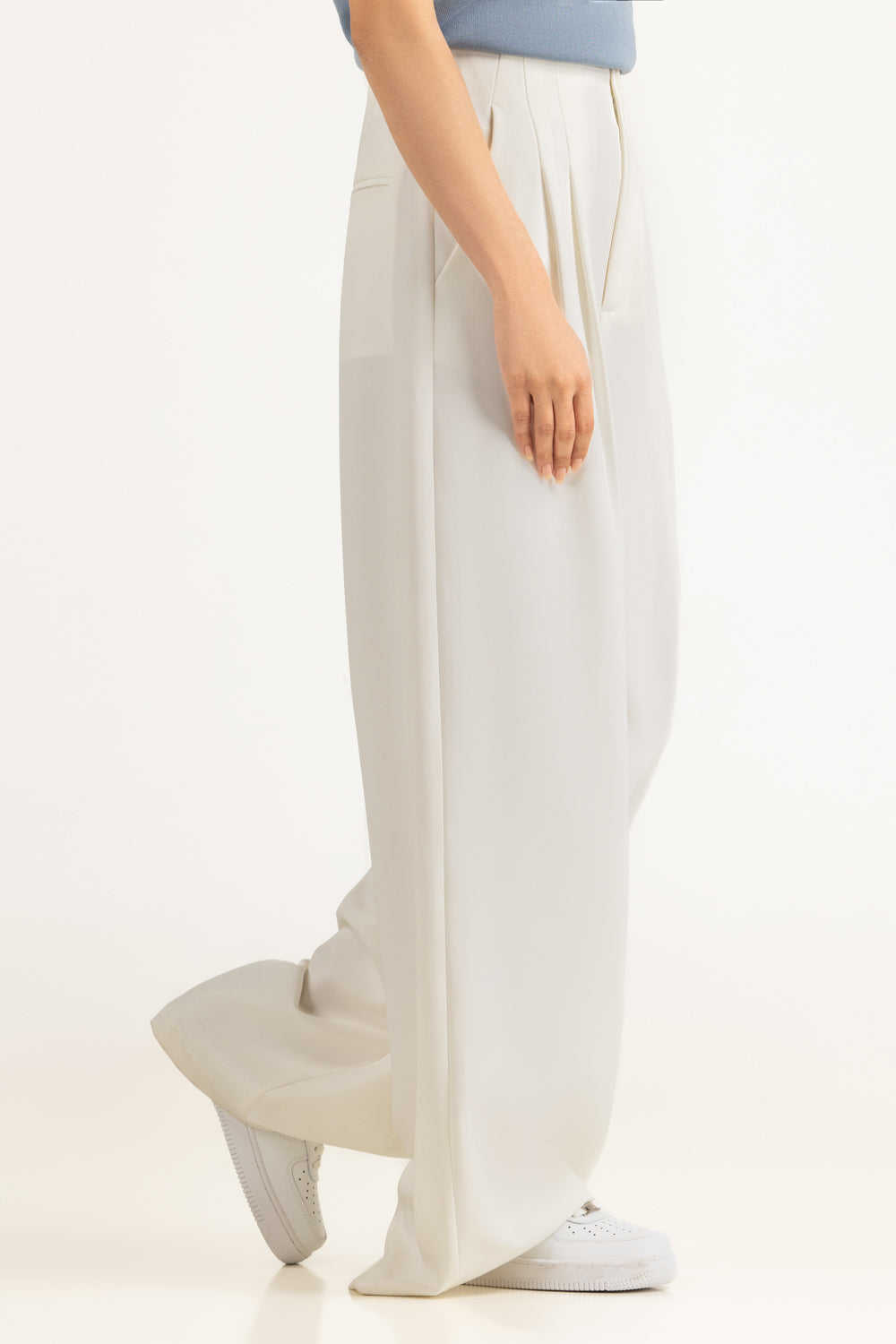Straight Fit Pant