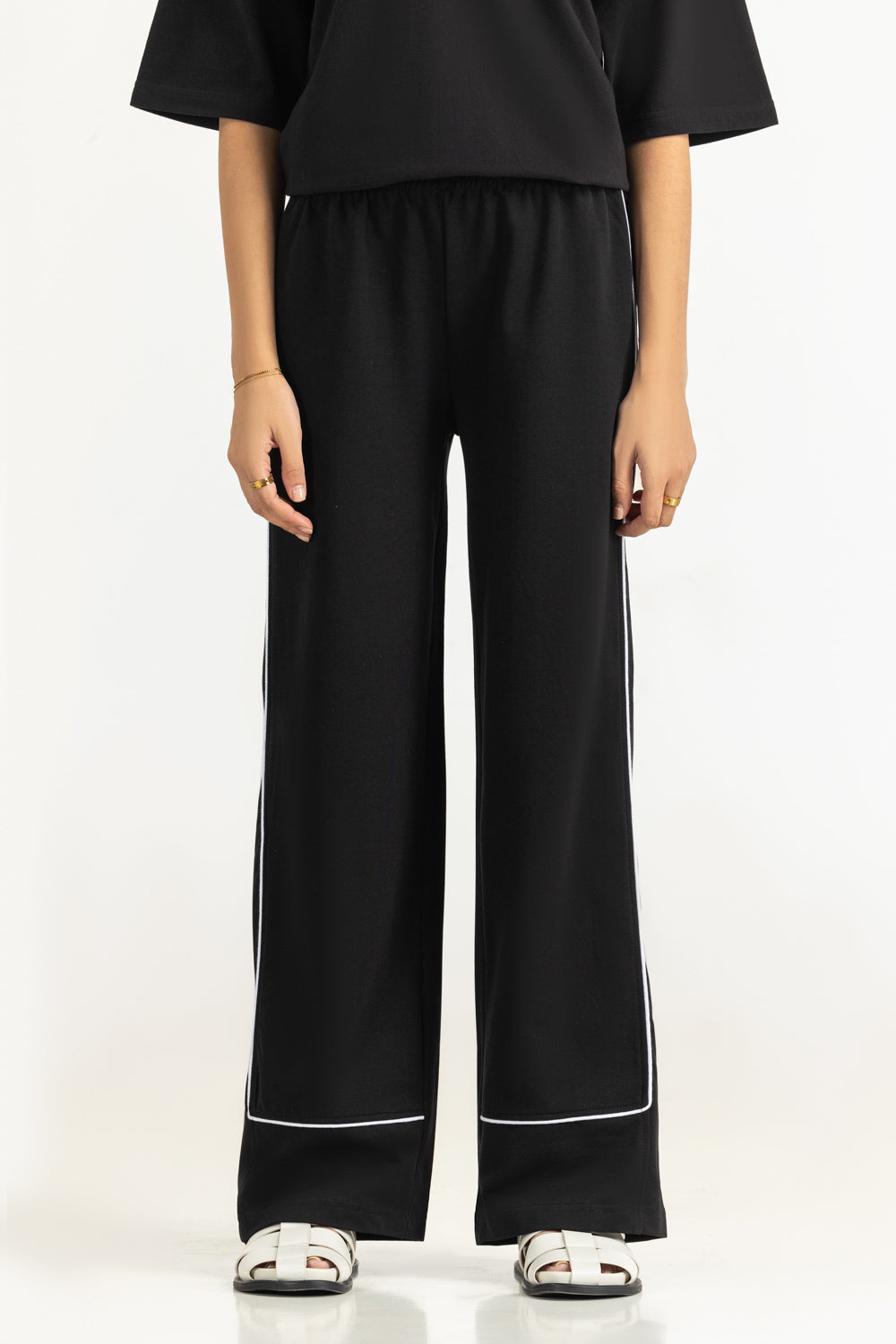 Relaxed Fit Trousers