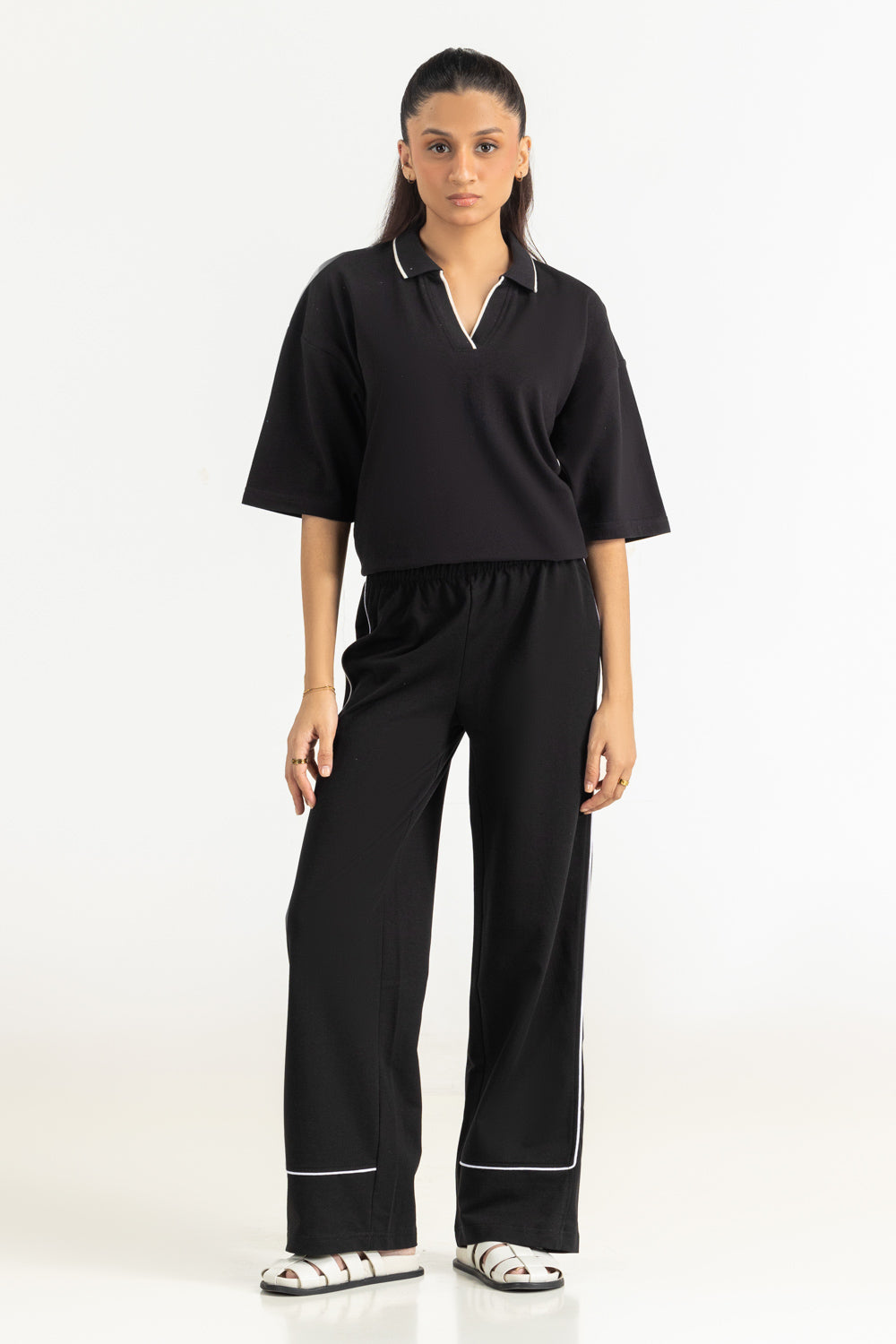 Relaxed Fit Trousers