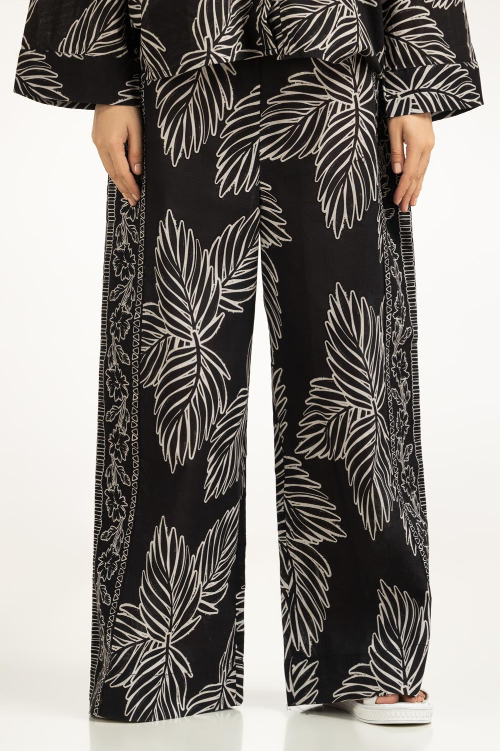 Regular Fit Trousers