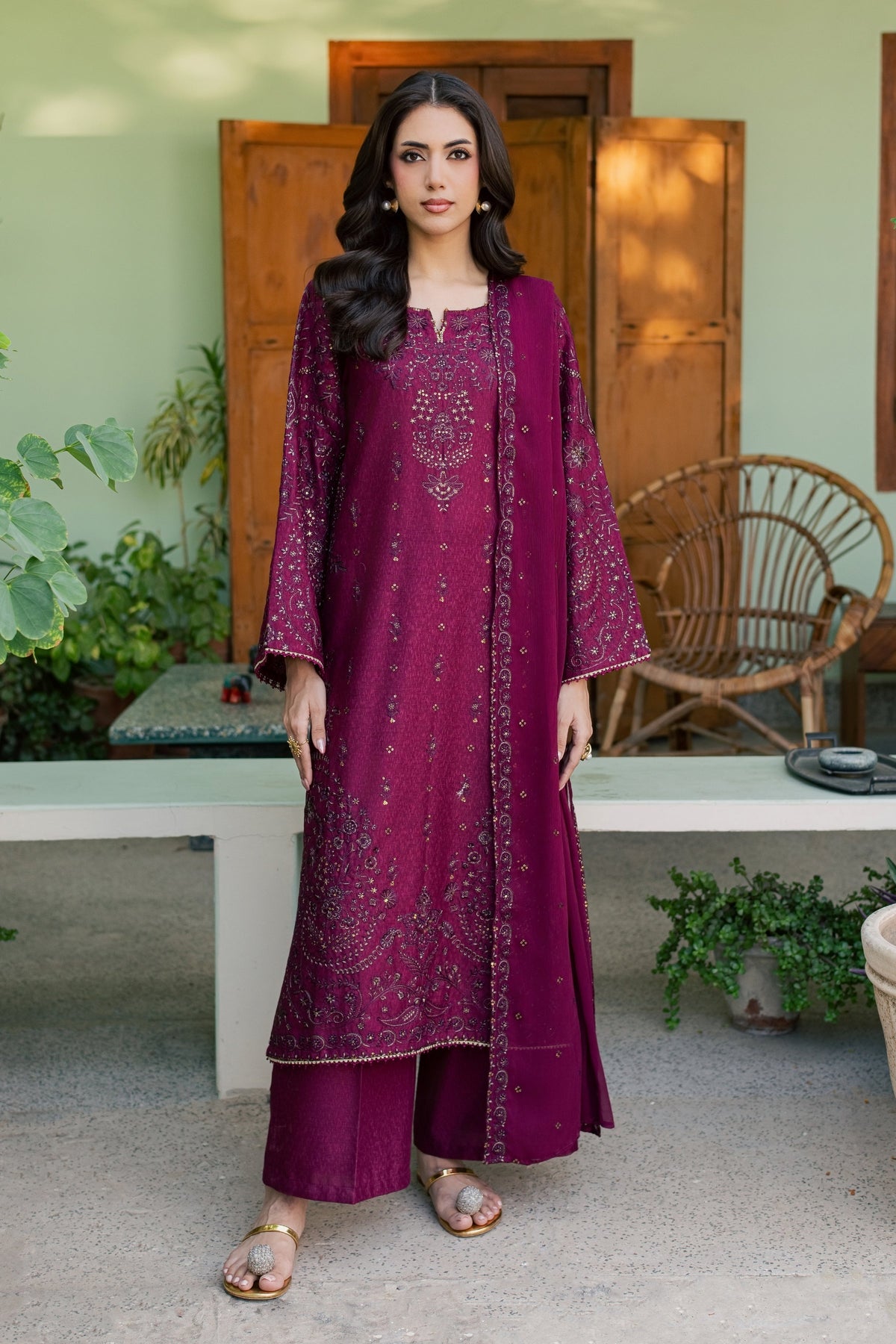 Scotland 3Pc - Embroidered Karandi Pret