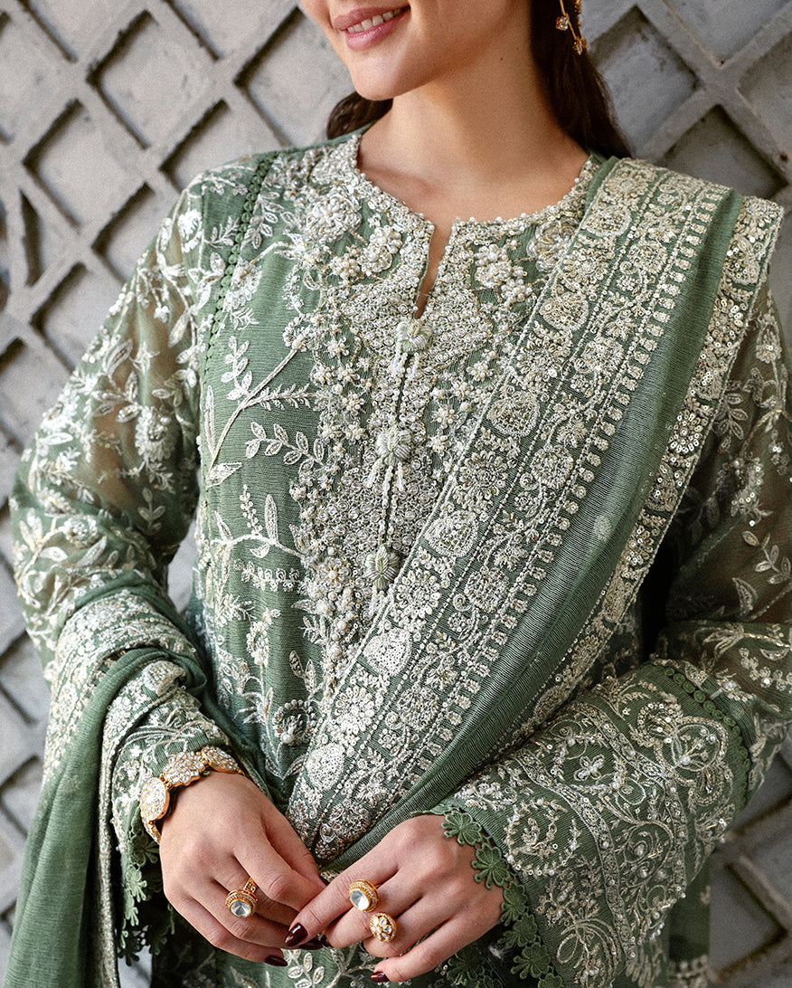 https://cdn.shopify.com/s/files/1/0539/7318/8776/files/Shabnam_3.jpg?v=1778327543