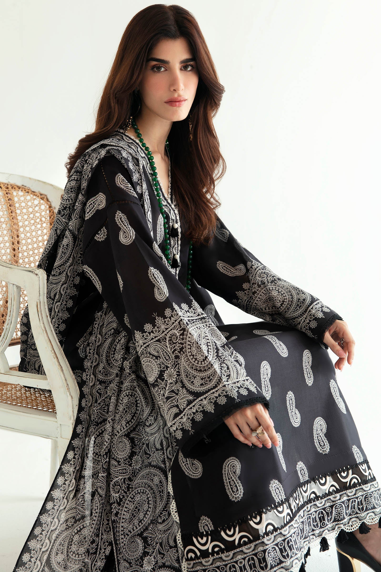 https://cdn.shopify.com/s/files/1/0081/0283/8329/files/Sherin-1.jpg?v=1690983121
