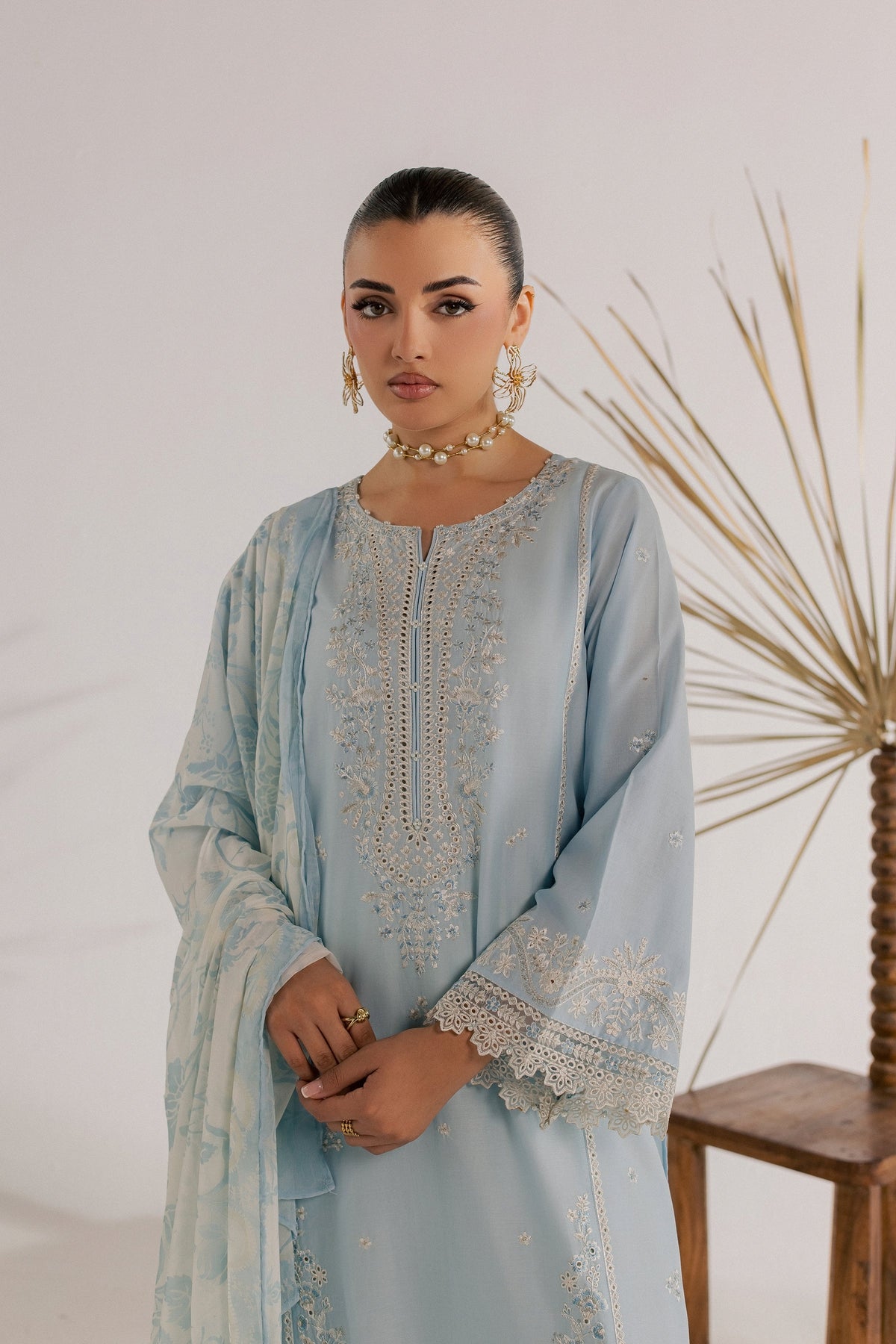 Shikast 3Pc - Luxury Embroidered Lawn