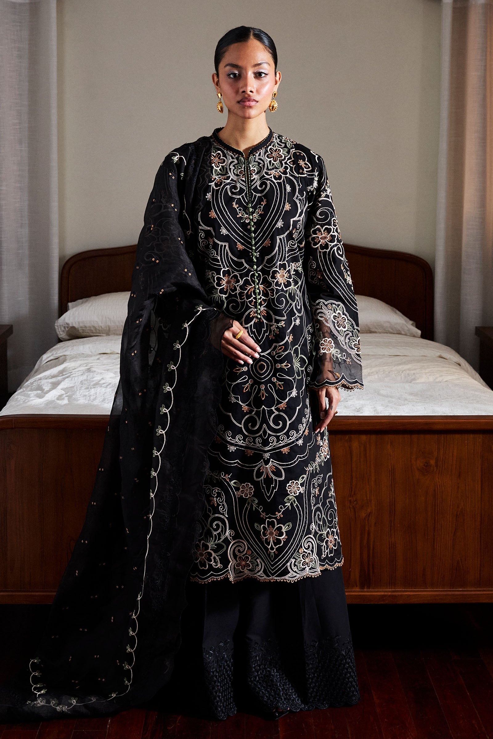 https://cdn.shopify.com/s/files/1/0340/8376/6405/files/Shizumi-4A.jpg?v=1739959061