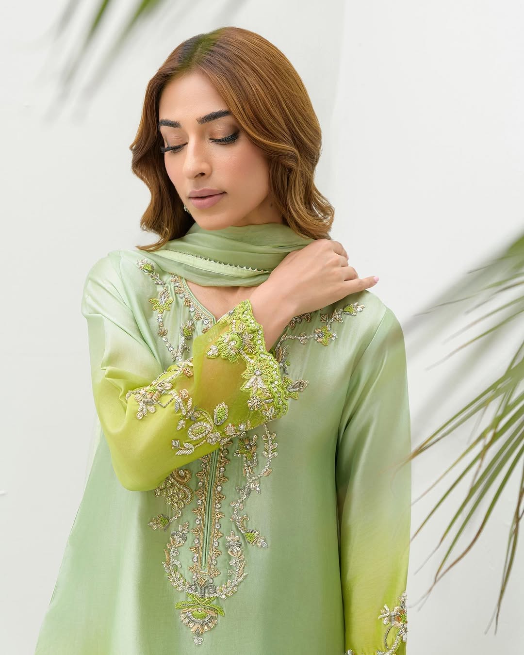 Aqsa Bajwa – Jeena Style