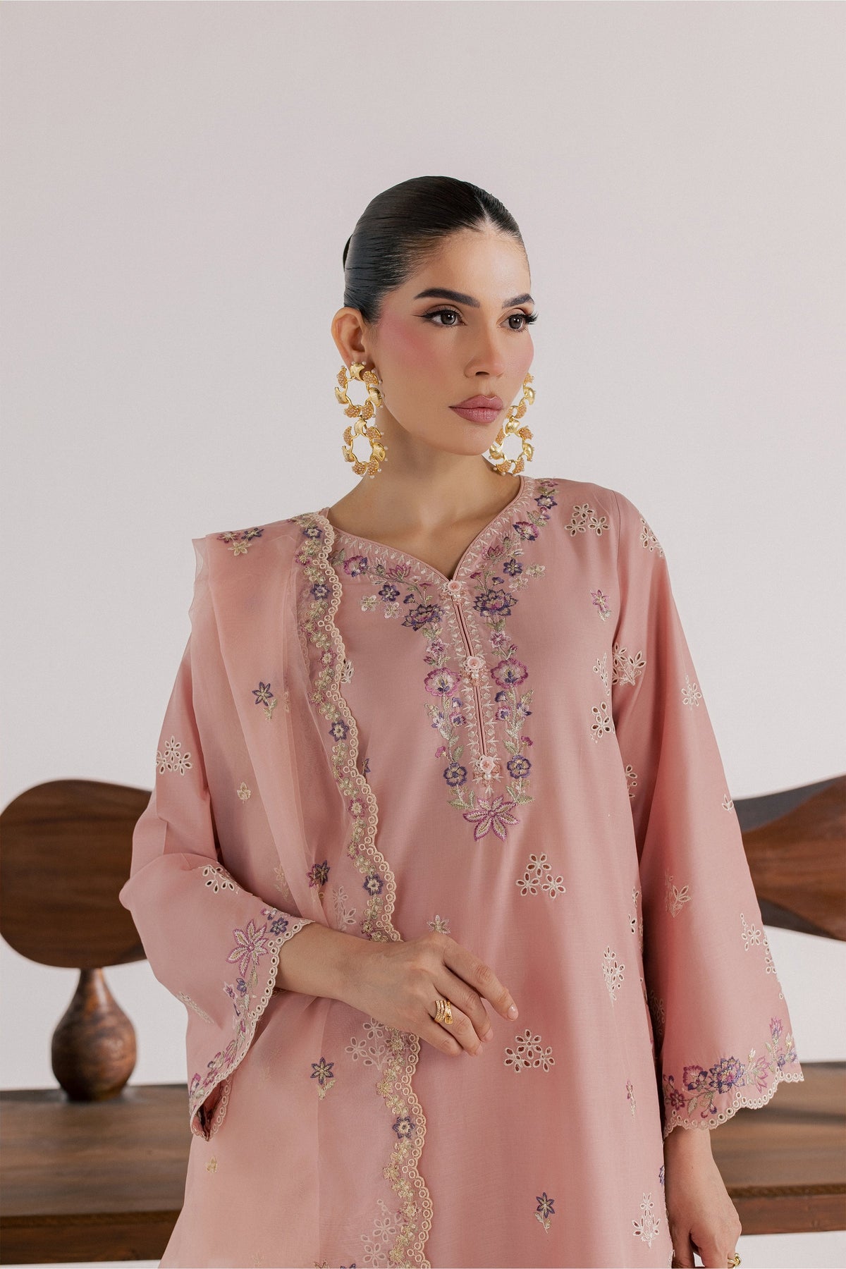Taffy Macaron 3Pc - Luxury Embroidered Lawn