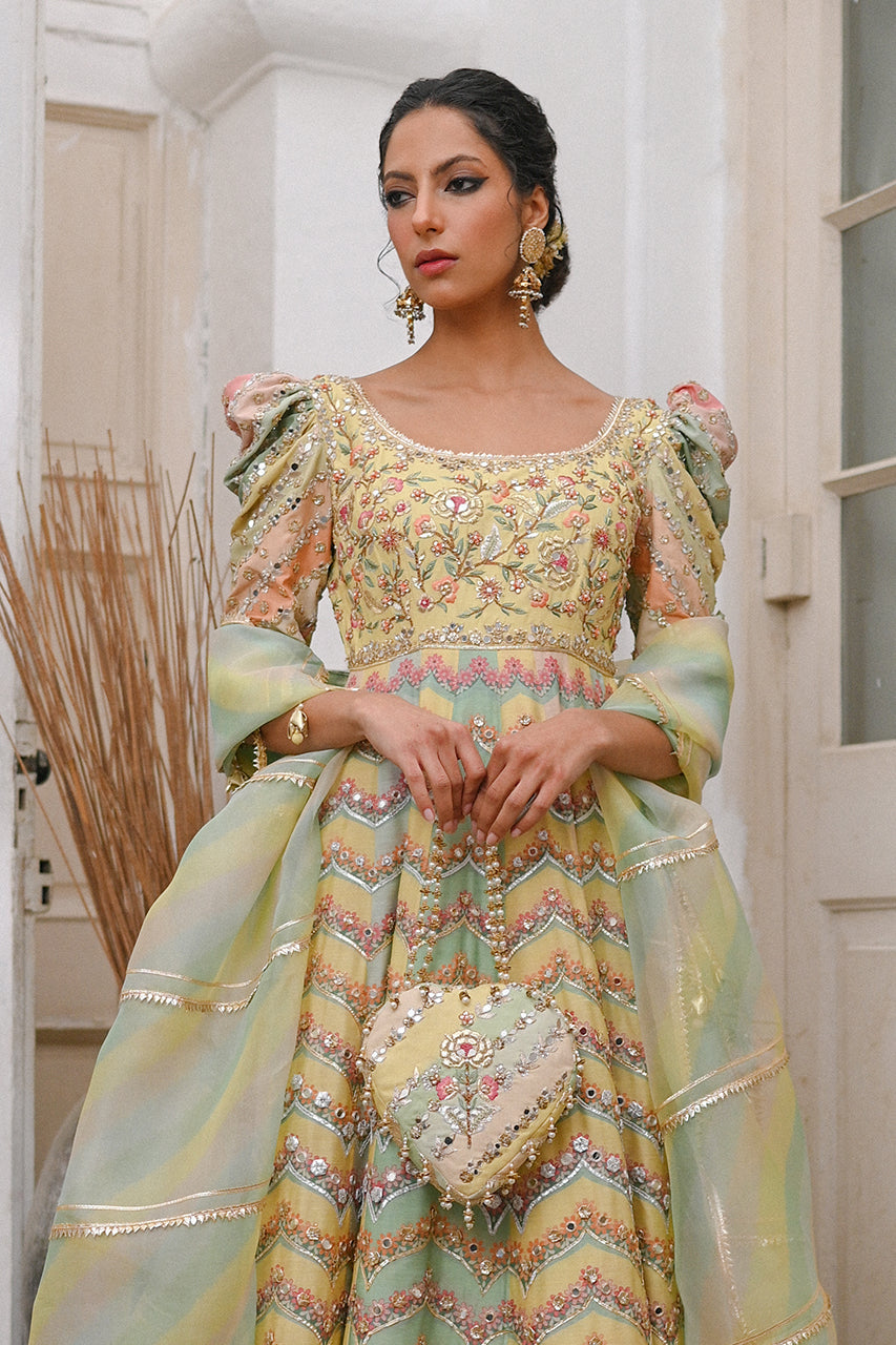 Sania Maskatiya