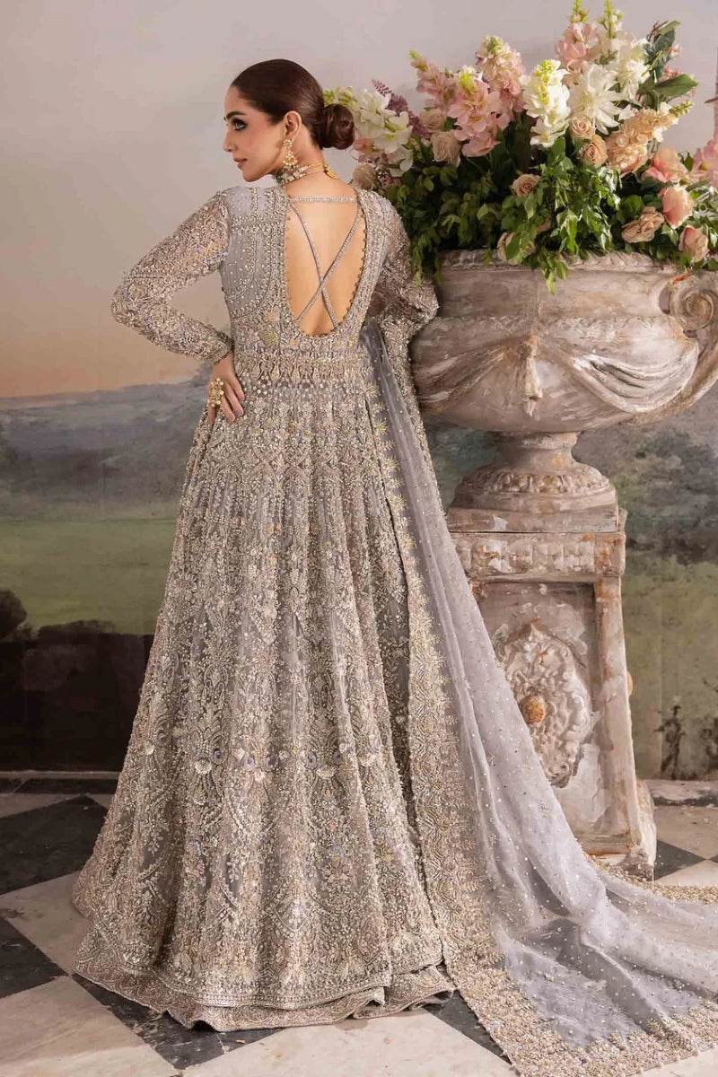 Kanwal Malik – Tania Style