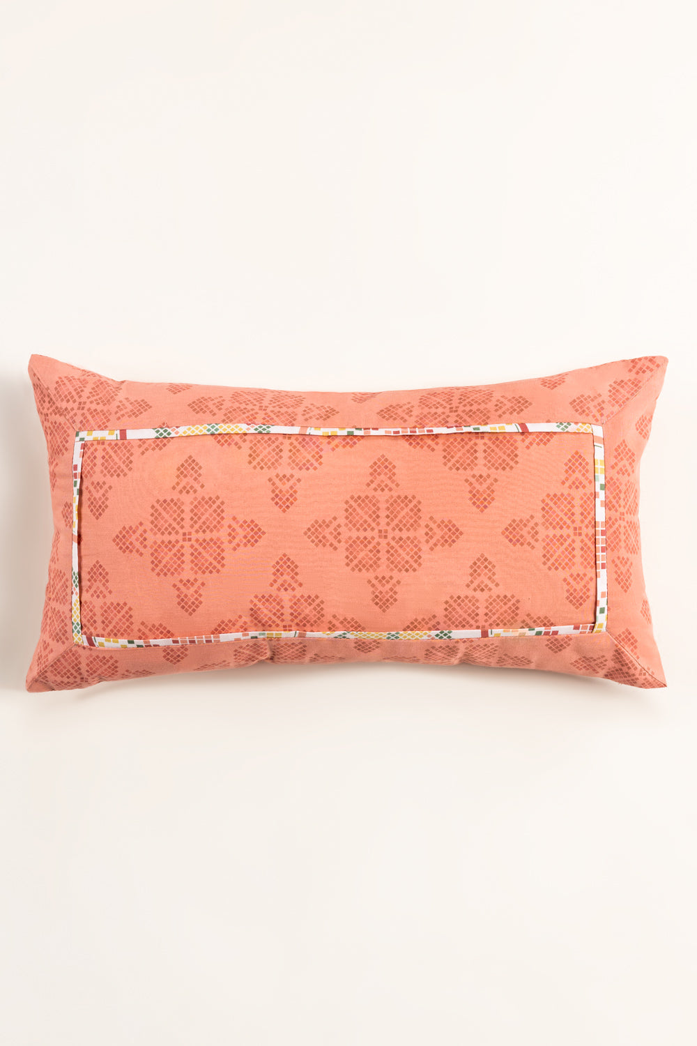 https://cdn.shopify.com/s/files/1/0706/3253/8159/files/Tapestry-Flora-T-150-Deck-Cushion-Cover-gulahmed-front_1.jpg?v=1759329916
