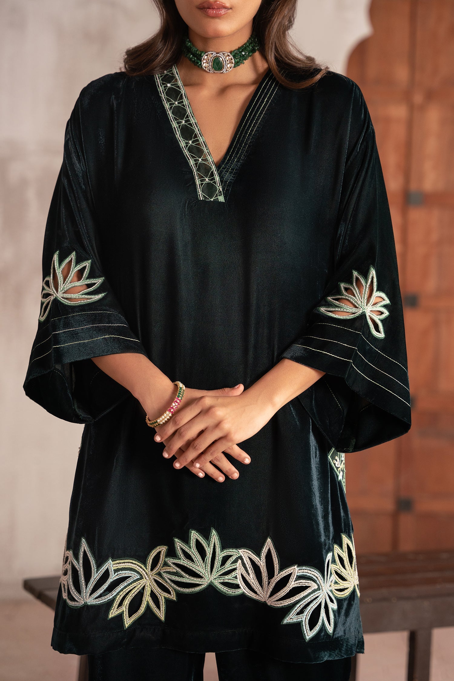 https://cdn.shopify.com/s/files/1/0663/9616/0233/files/Tourmaline_8.jpg?v=1763027632