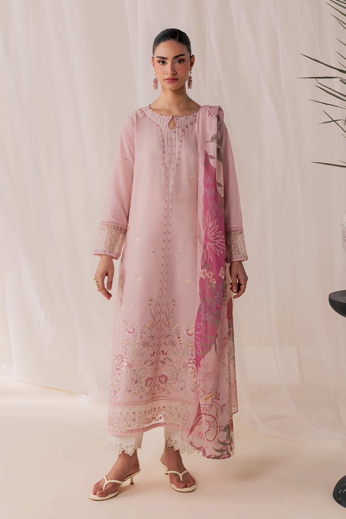 Tulip Powder 3Pc - Luxury Embroidered Lawn