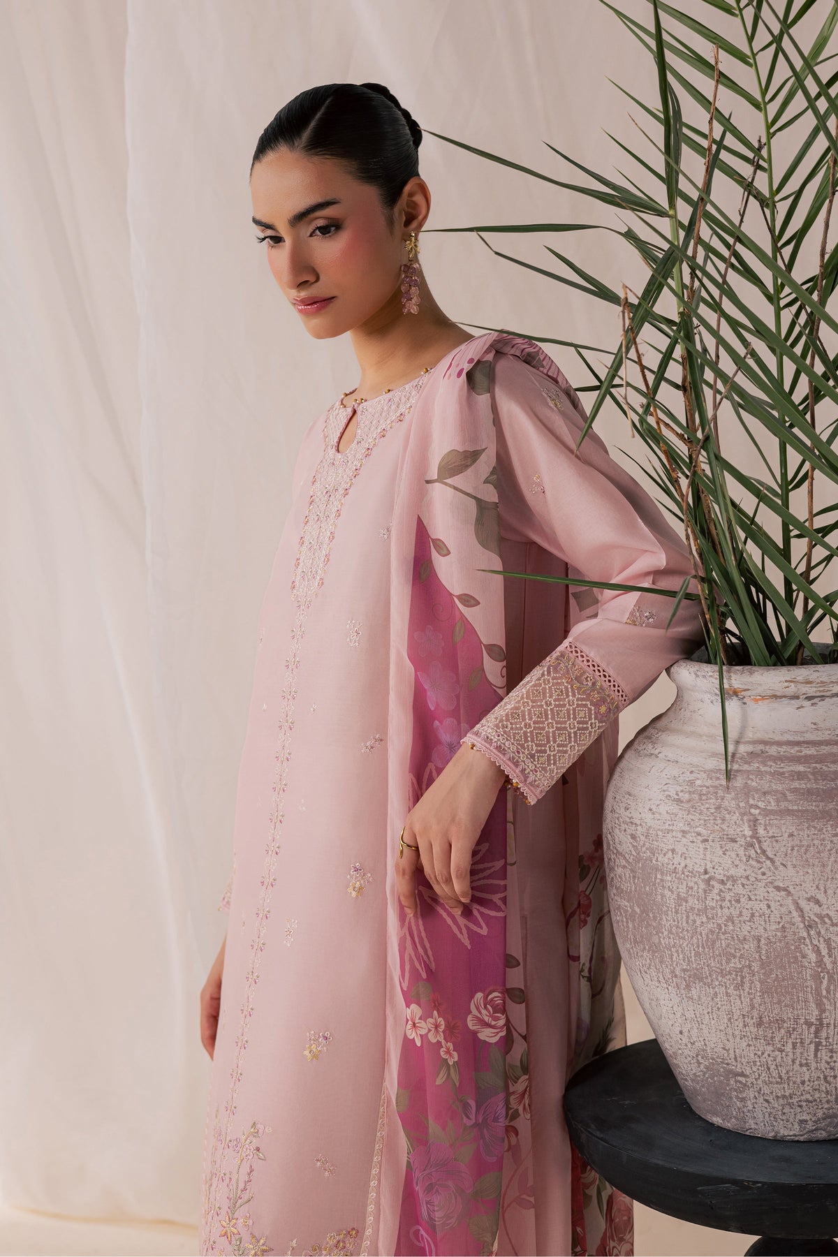 Tulip Powder 3Pc - Luxury Embroidered Lawn