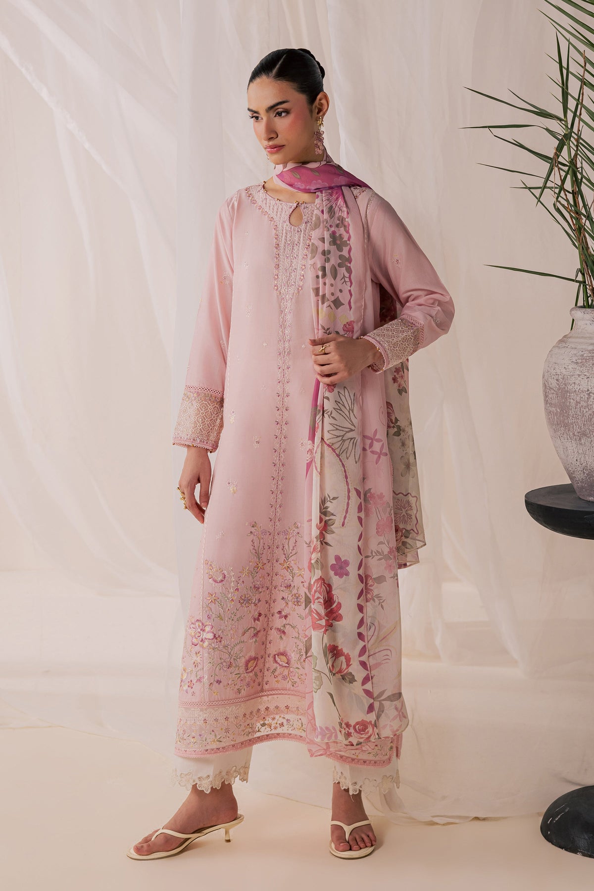 Tulip Powder 3Pc - Luxury Embroidered Lawn