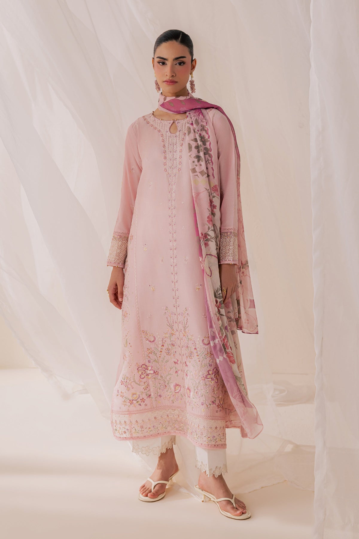 Tulip Powder 3Pc - Luxury Embroidered Lawn