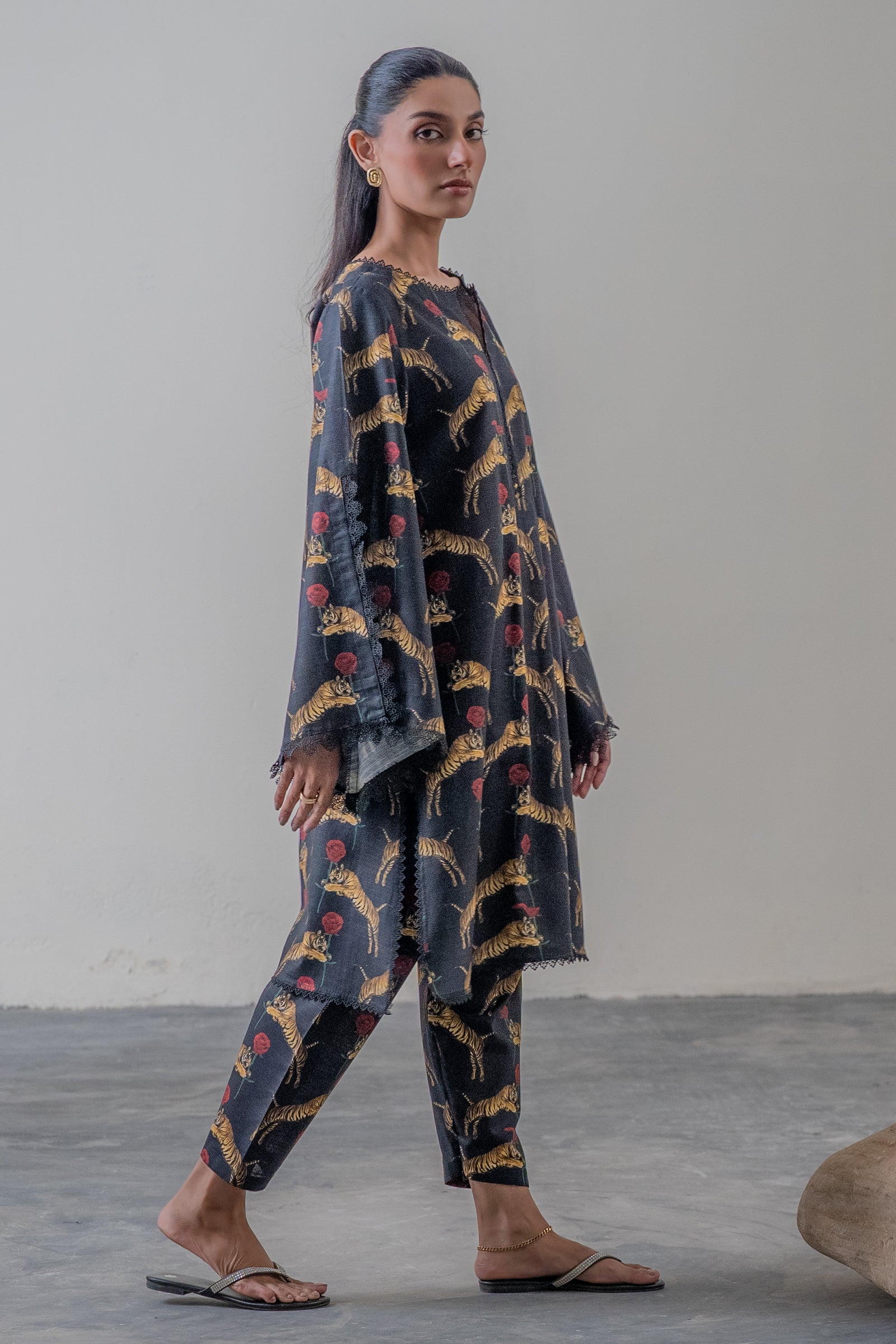 Tigress 1 piece