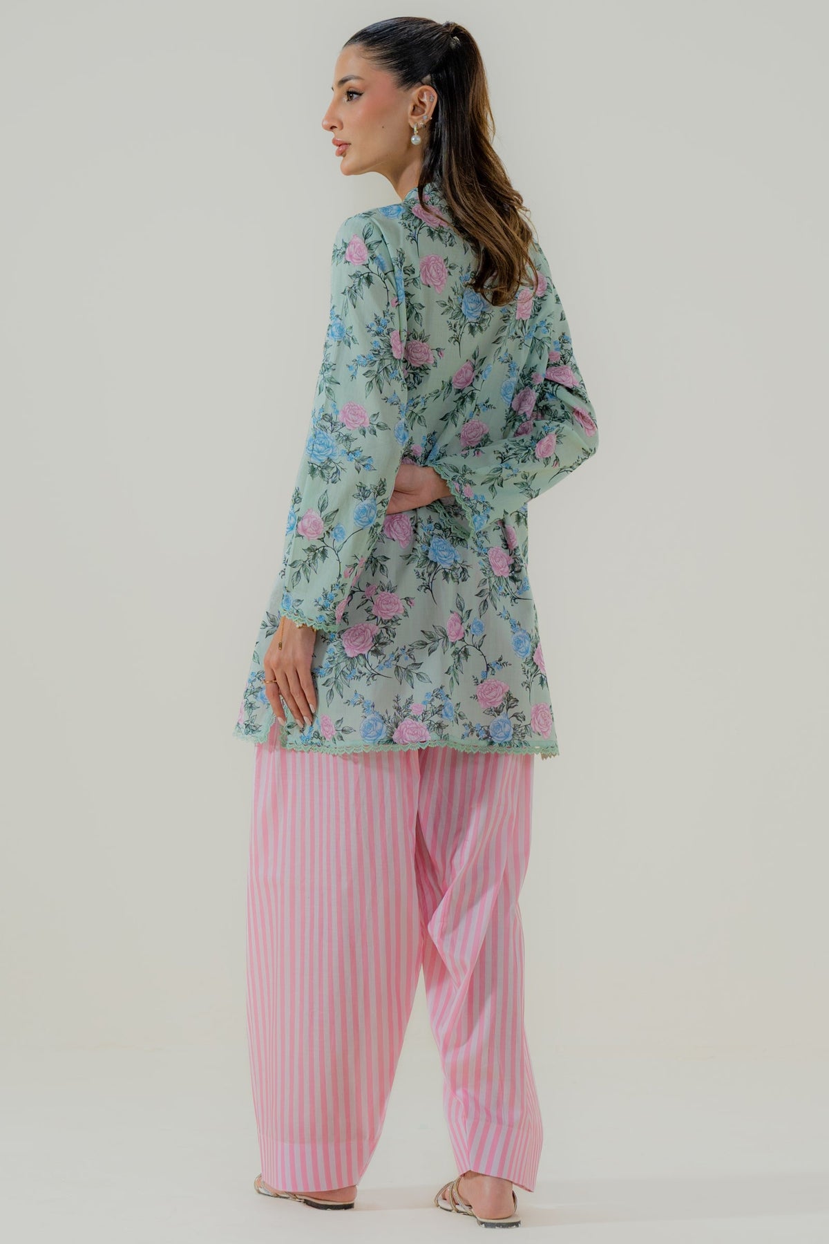 Whispers 2 piece