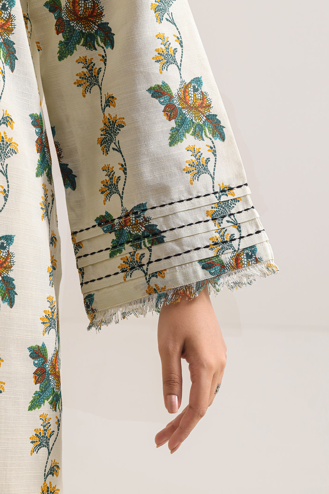 Unstitched Printed Cotton Khaddar 3 Piece114105