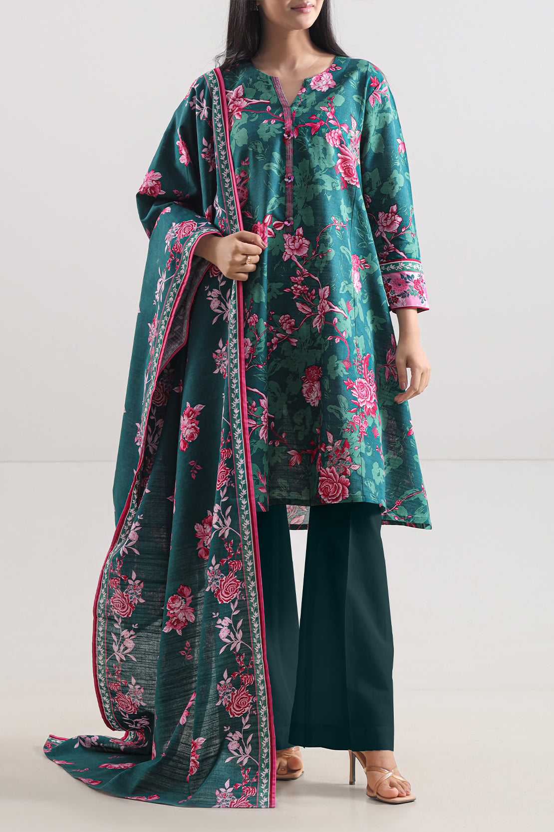 Unstitched Printed Cotton Khaddar 3 Piece114079