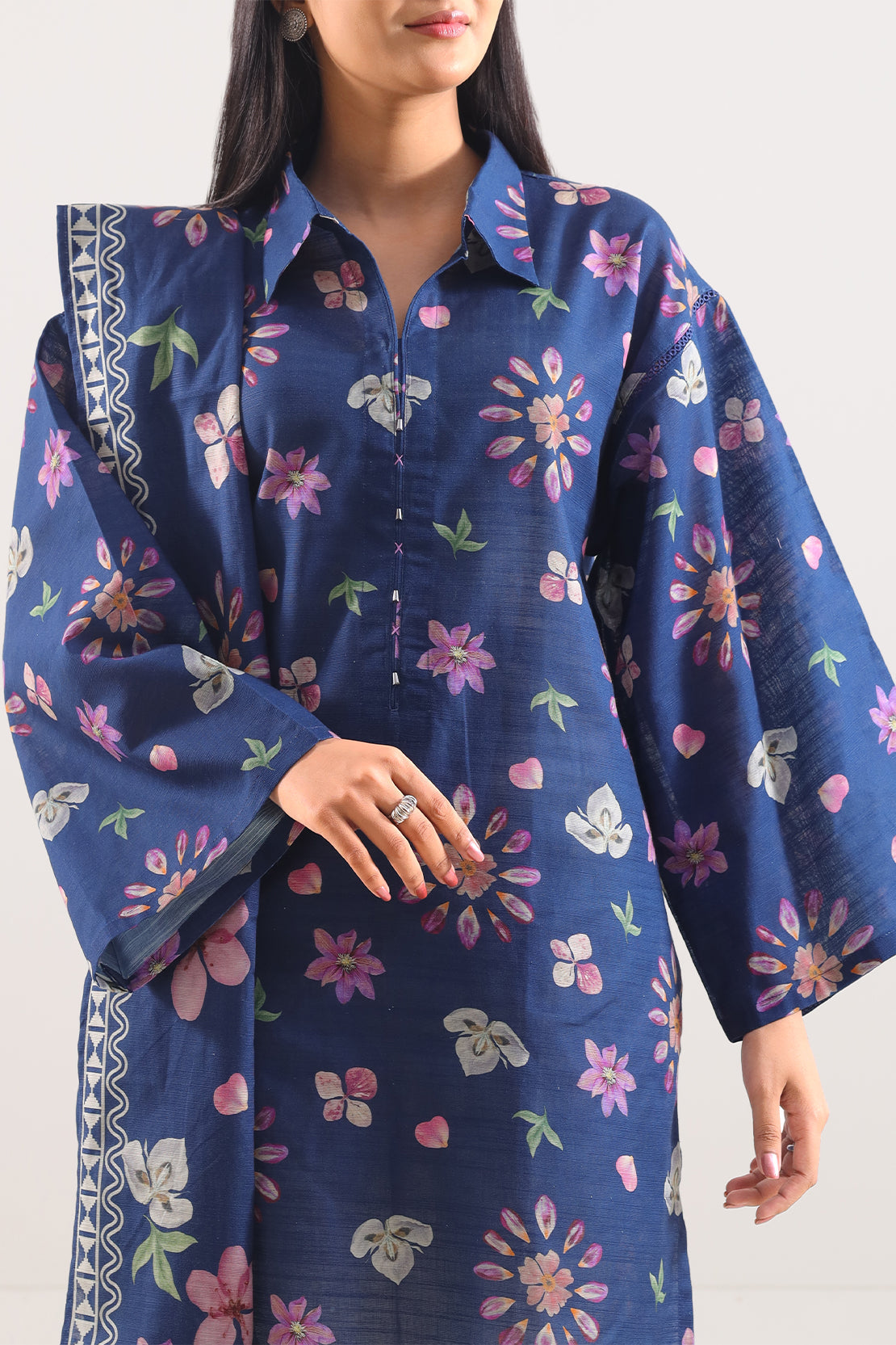 Unstitched Printed Cotton Khaddar 3 Piece114092