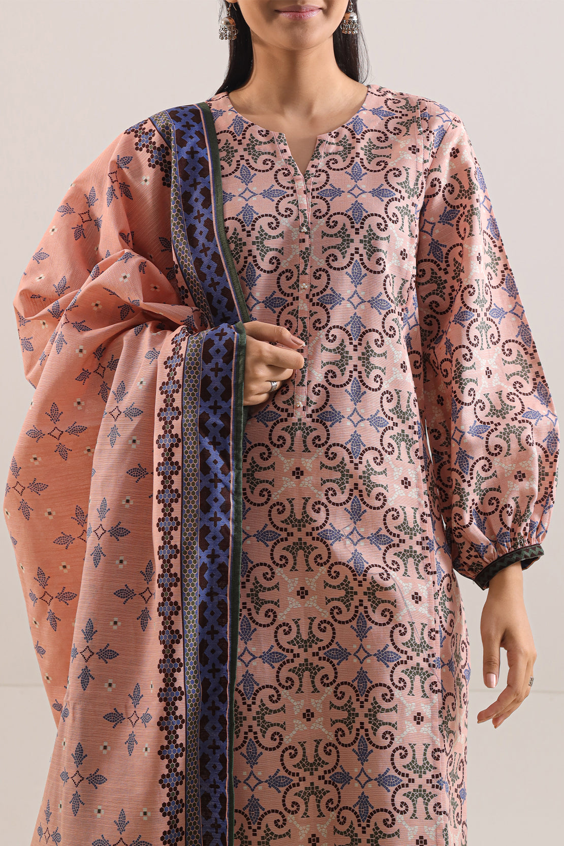 Unstitched Printed Cotton Khaddar 3 Piece114112