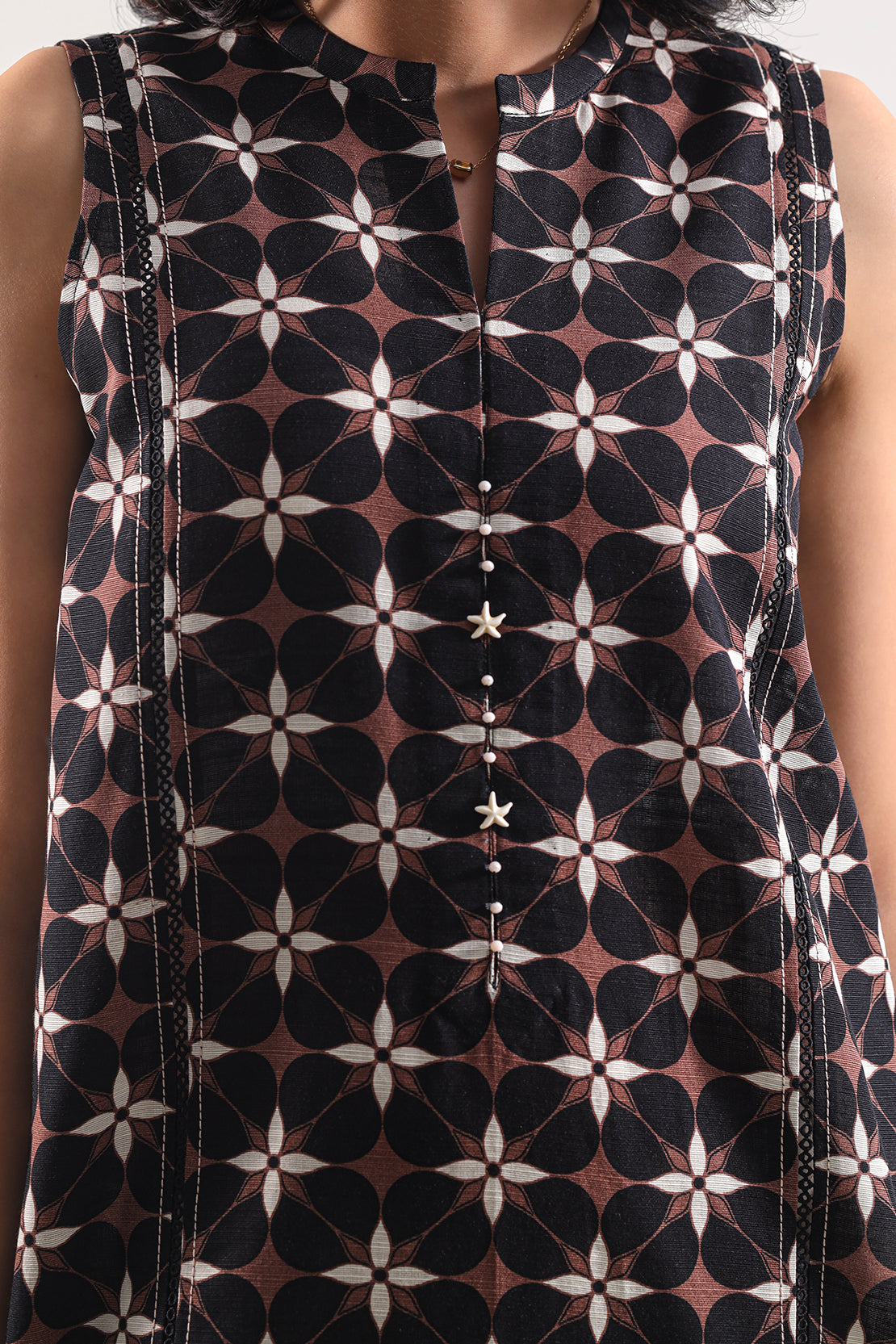 Unstitched Printed Cotton Khaddar 3 Piece117042