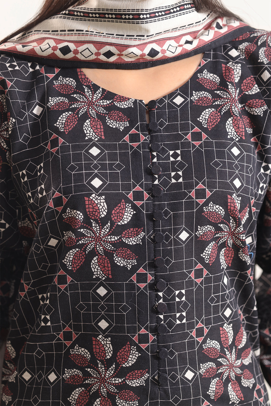 Unstitched Printed Cotton Khaddar 3 Piece117044