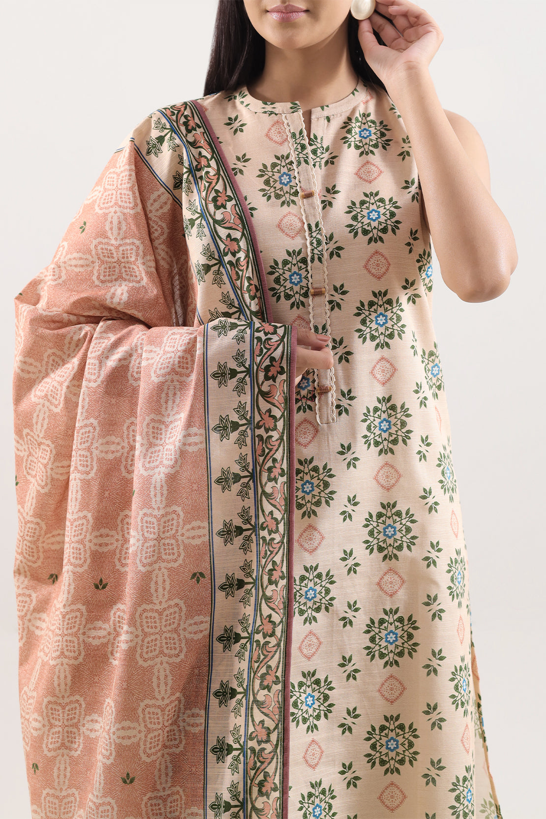 Unstitched Printed Warm Khaddar 3 Piece119411